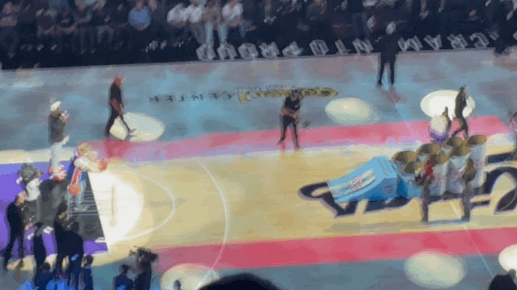 VideoToGif_GIF 31.GIF