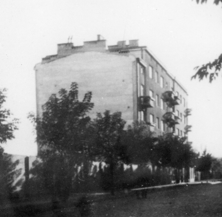  The Warsaw apartment block Irena hid a Jewish child  