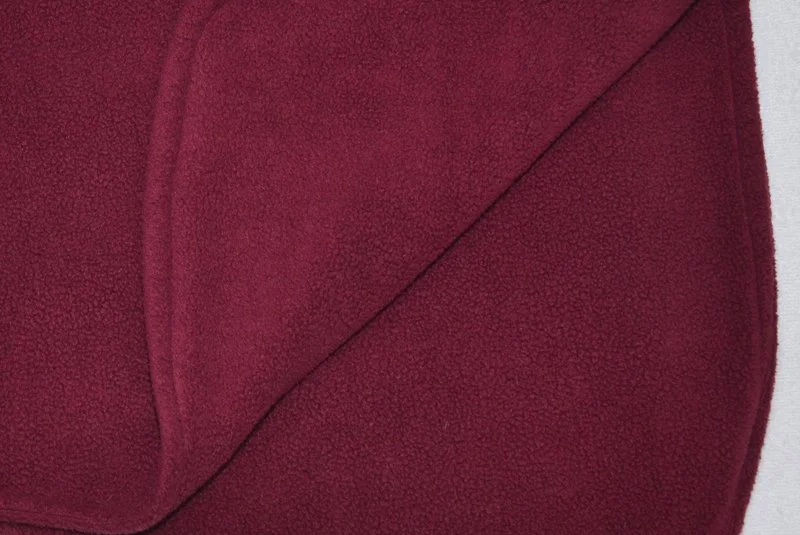 9004_burgundy_28_fleece_greyhound_coat_inside.jpg