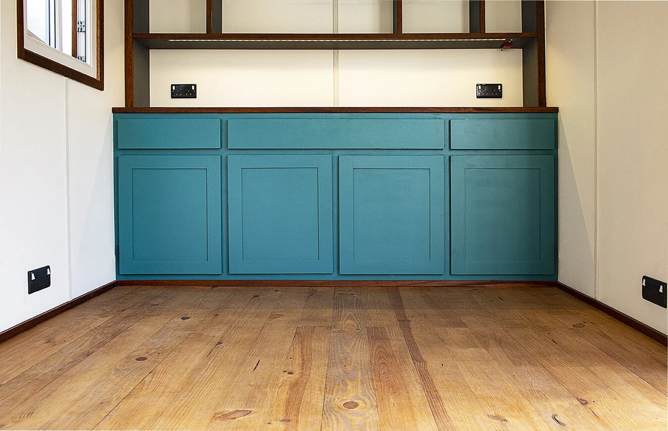 CHRISTOPHER'S CONTAINER