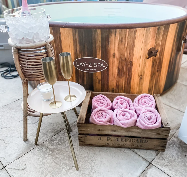 Blank Canvas inflatable hot tub hire setup