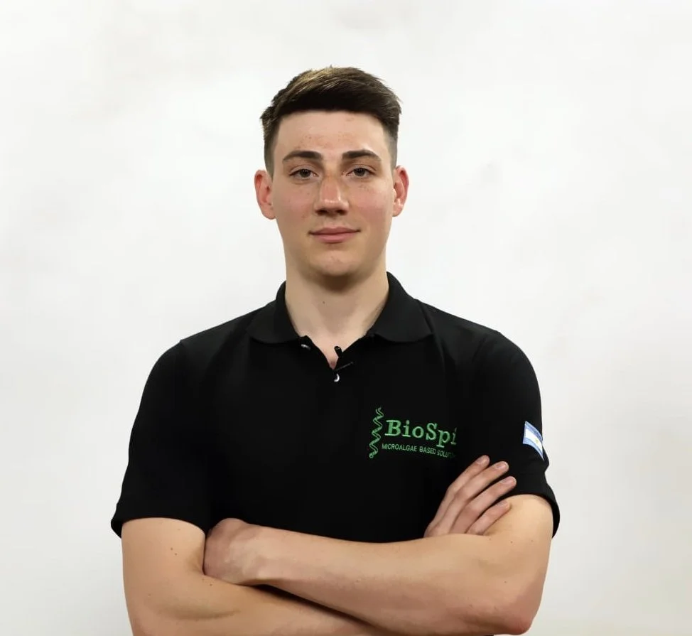 50DE5D6A-4BC1-4E5E-9740-0E839C3B6935 - Uriel Miralles.jpeg