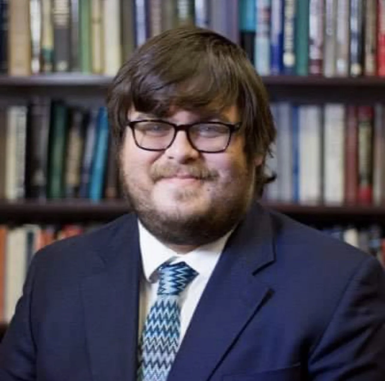 A8498536-2949-4FE8-9E5E-CECCA41FB38E - Nico Silva, LMSW.jpeg