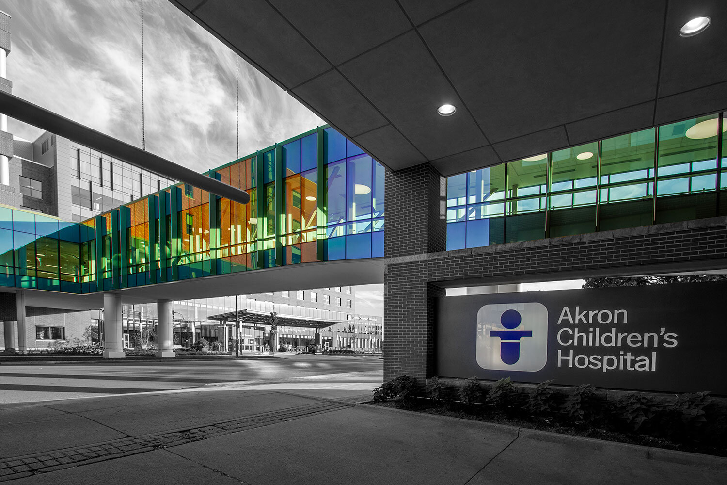 walkway-at-akron-childrens-headquarters.jpg