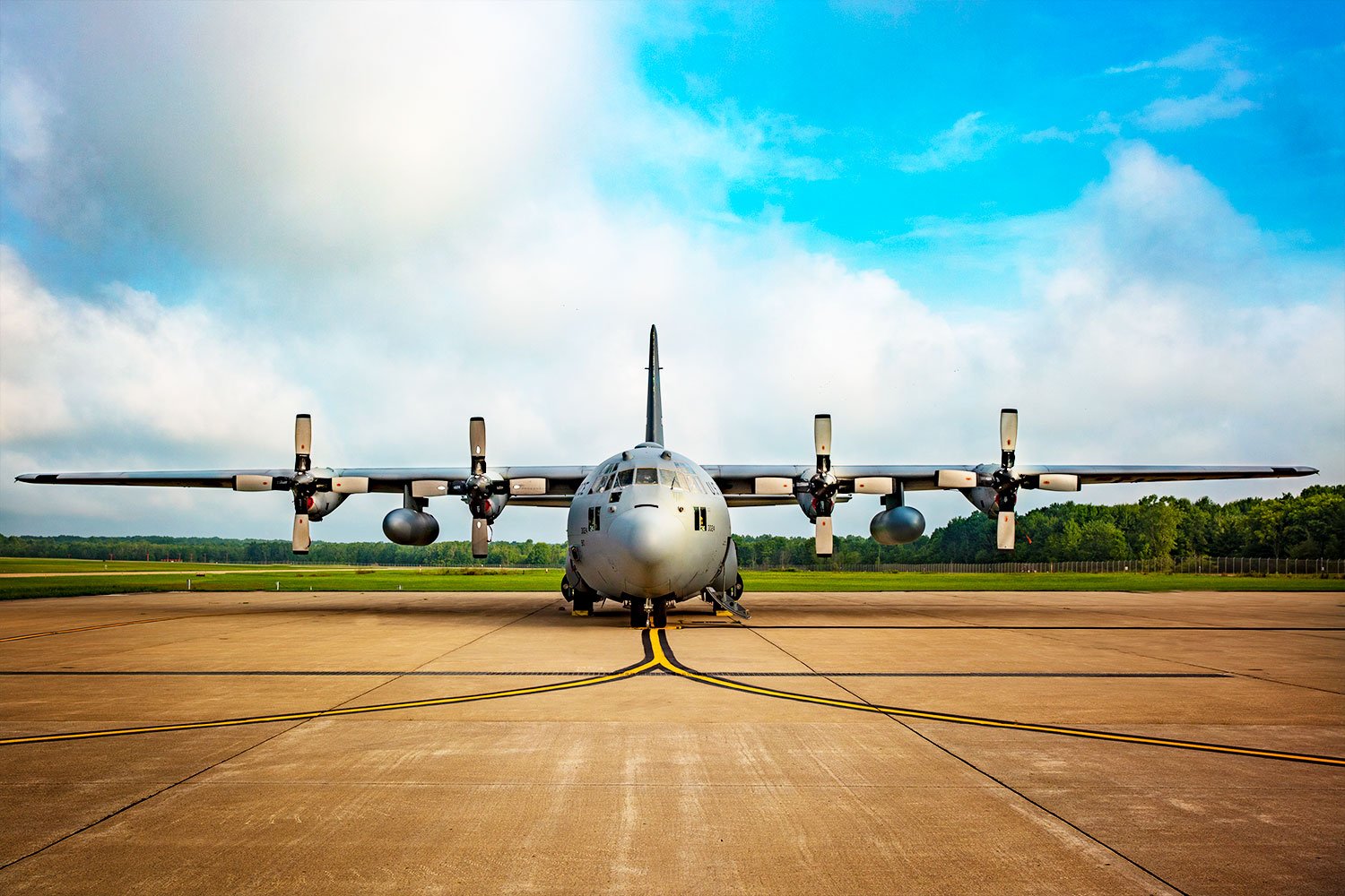 C-130 Hercules photographed at Youngstown Air Reserve Station