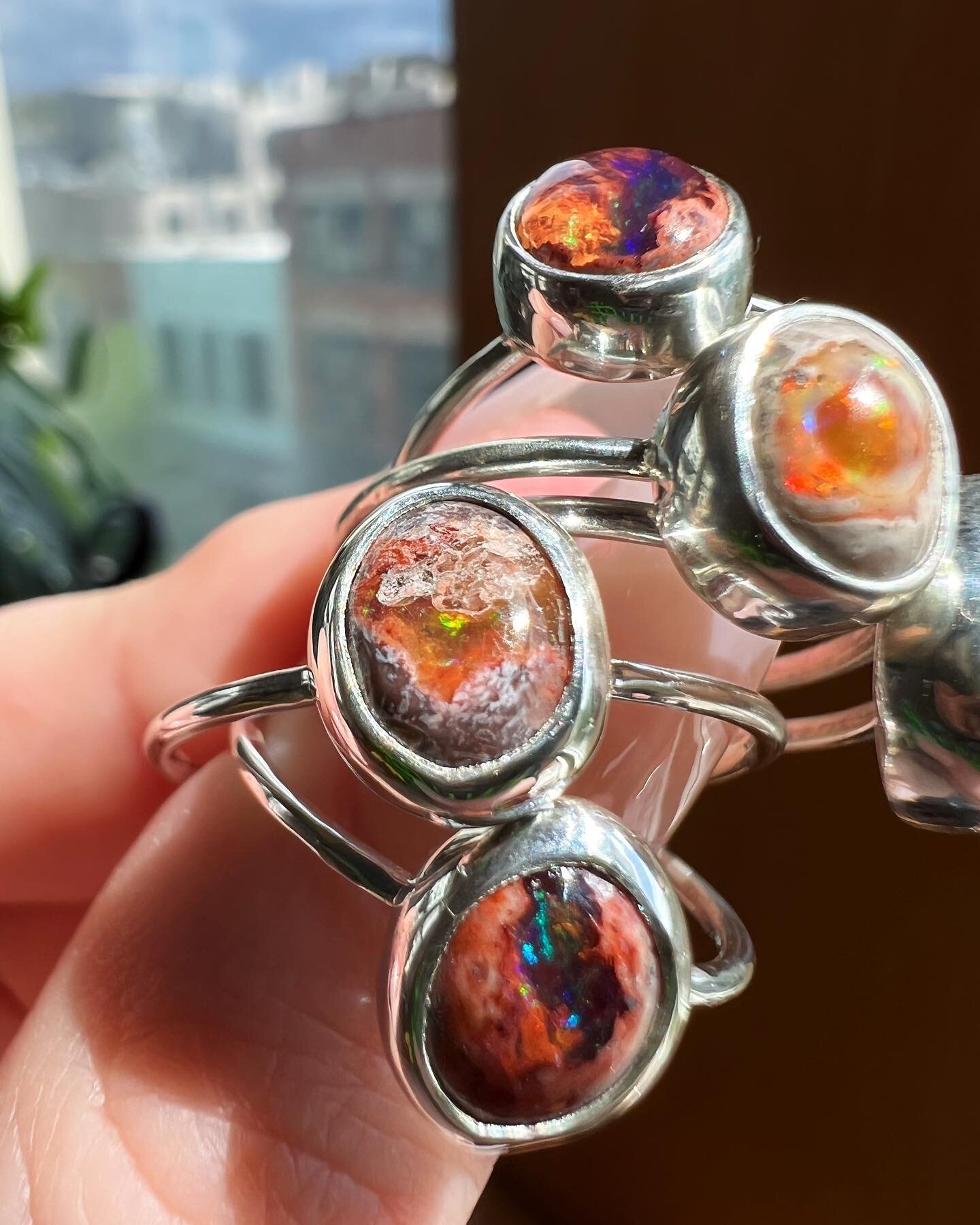 NEW rings today at 5pm eastern standard time ❤️&zwj;🔥✨🦋

Sizes 4-12, $65-100 price range 

#mexicanfireopal #fireopal #matrixopal #weloopal #crystals #moonstone #quartz #australianopal #customrings #silversmith #metalsmith #artist