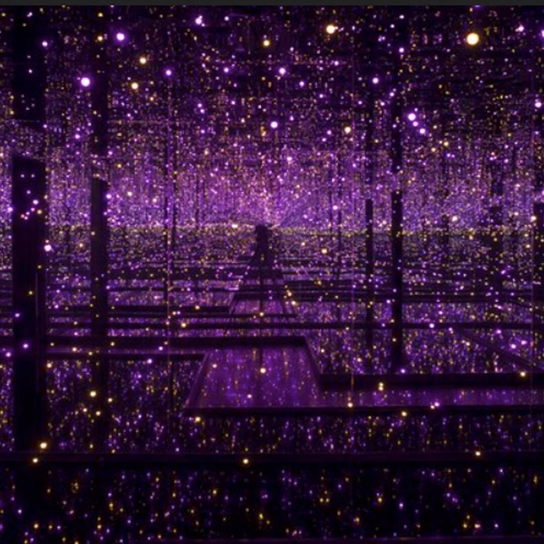 Infinity Mirror Rooms