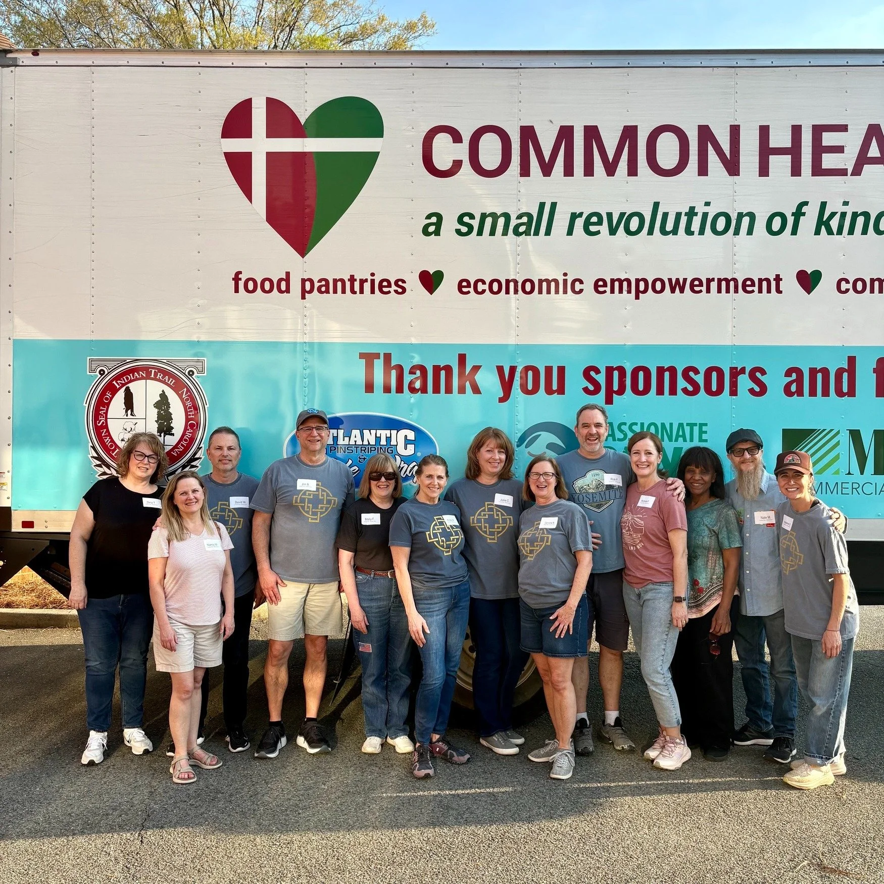 It was so great having all of these Redeemer volunteers at Common Heart in May! What an amazing opportunity to serve our community. 

Keep an eye out in an upcoming email for info about the next Common Heart serving opportunity.