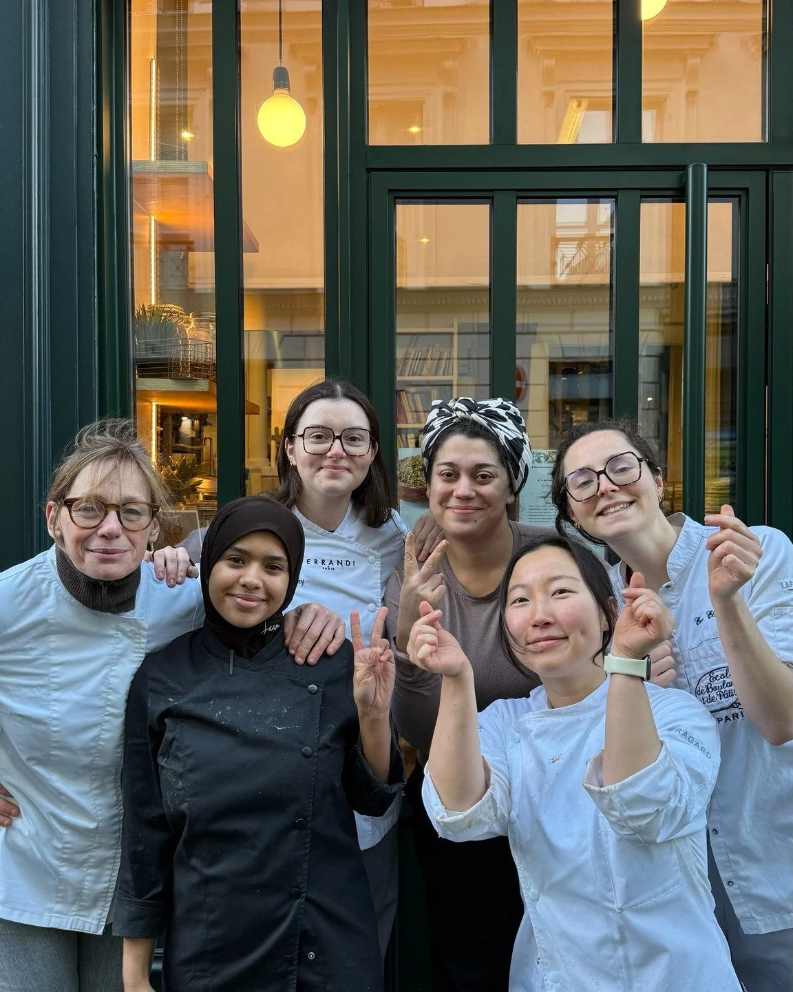 🎄✨ Joyeux No&euml;l ✨🎄

Aujourd&rsquo;hui, on avait envie de prendre un moment pour vous dire merci 🤍
Merci pour votre fid&eacute;lit&eacute;, vos mots, vos retours, votre curiosit&eacute; et votre gourmandise.
C&rsquo;est gr&acirc;ce &agrave; vou