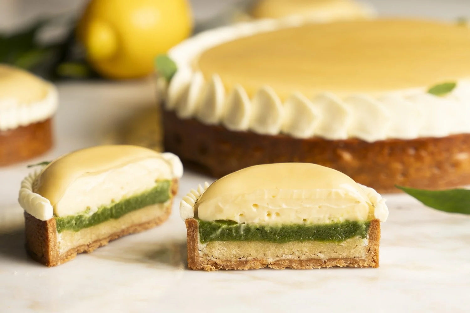 tarte_citron_basilic_decoupe.jpg