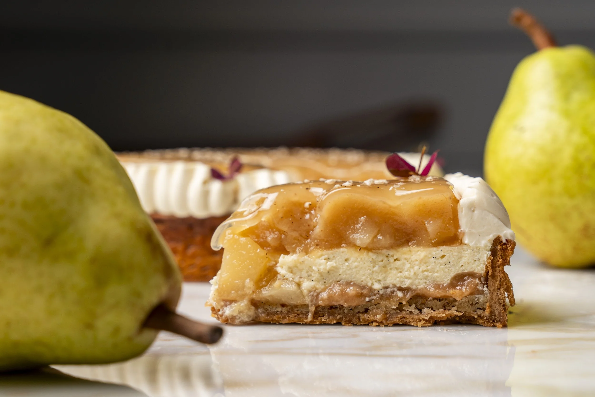 tarte_poire_tonka_part.jpg