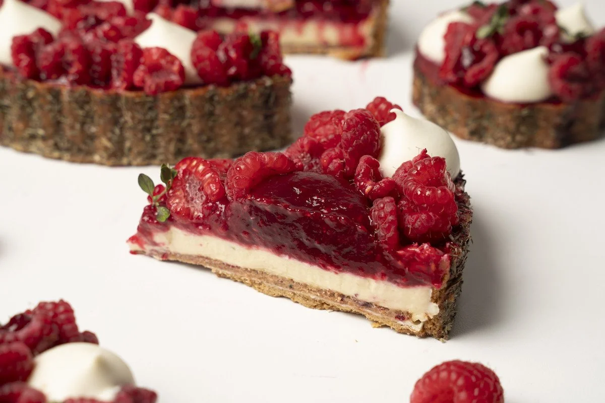 tarte-aromatique-framboise-thym-jojo-and-co.jpg