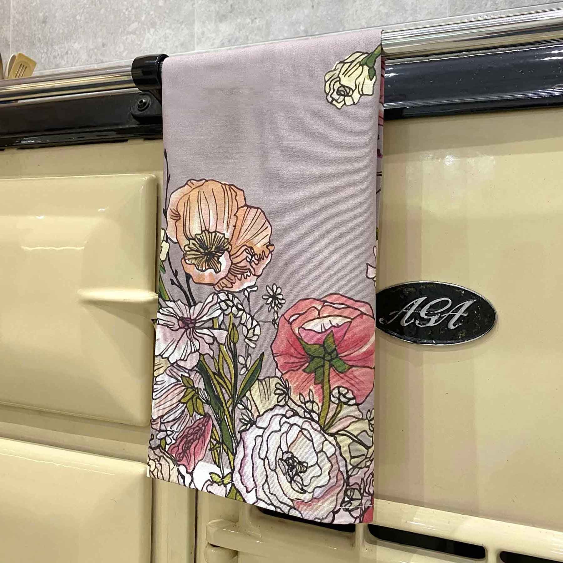 Rannunculus-Tea-Towel_Aga_ab_WEB.jpg