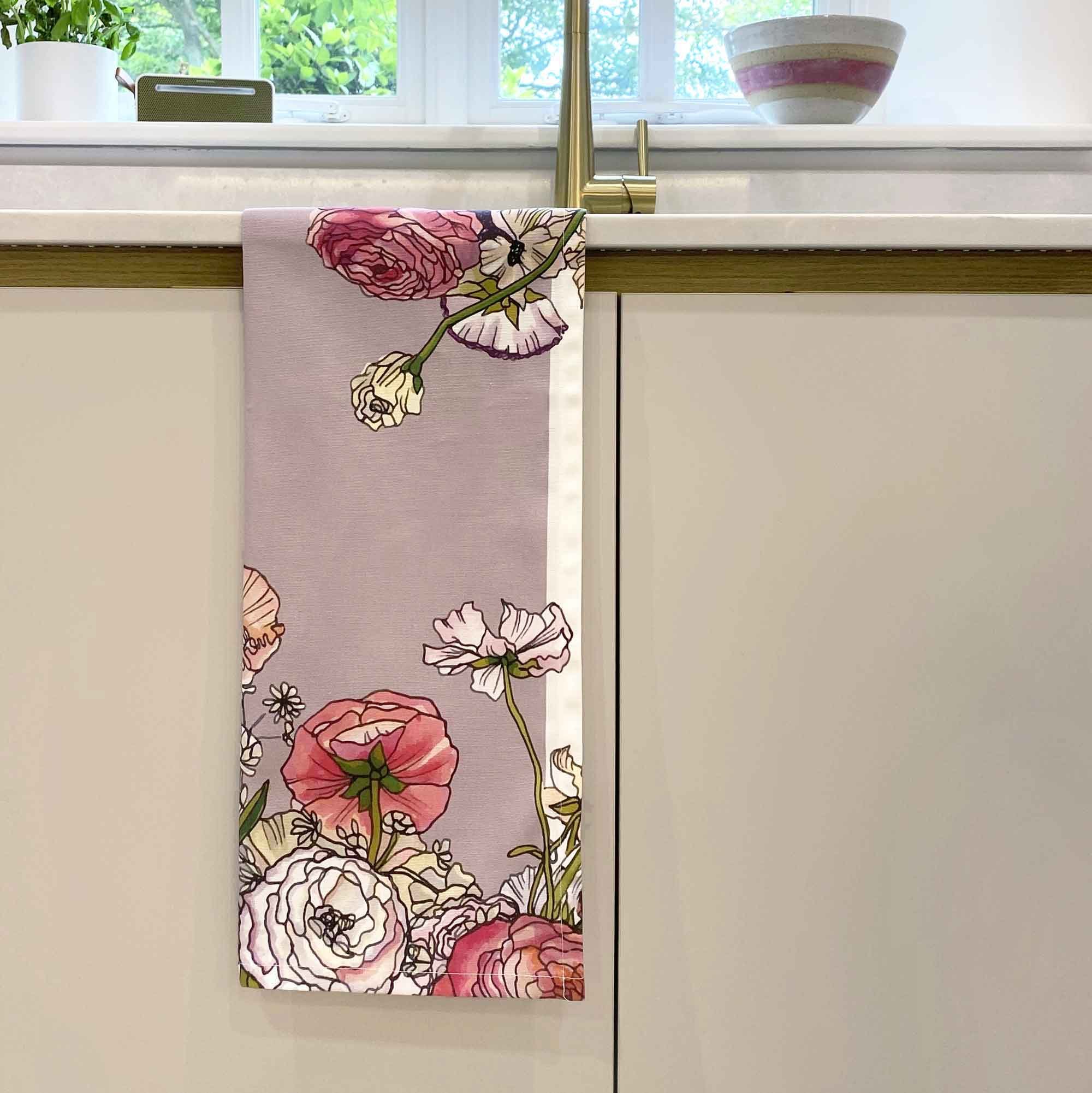 Rannunculus-Tea-Towel_a_WEB.jpg