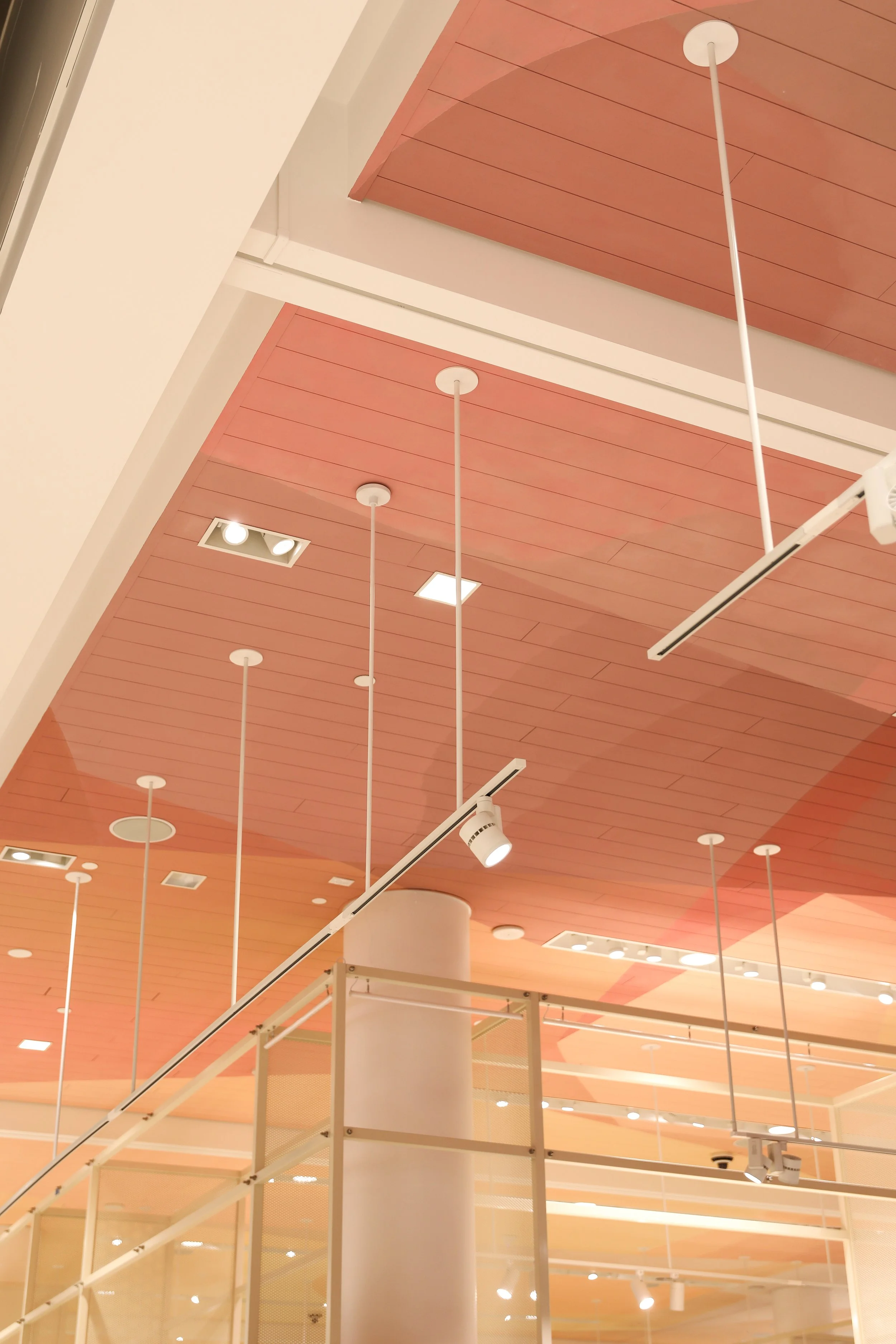 Simons Yorkdale - Nelio Mural - 10.jpg