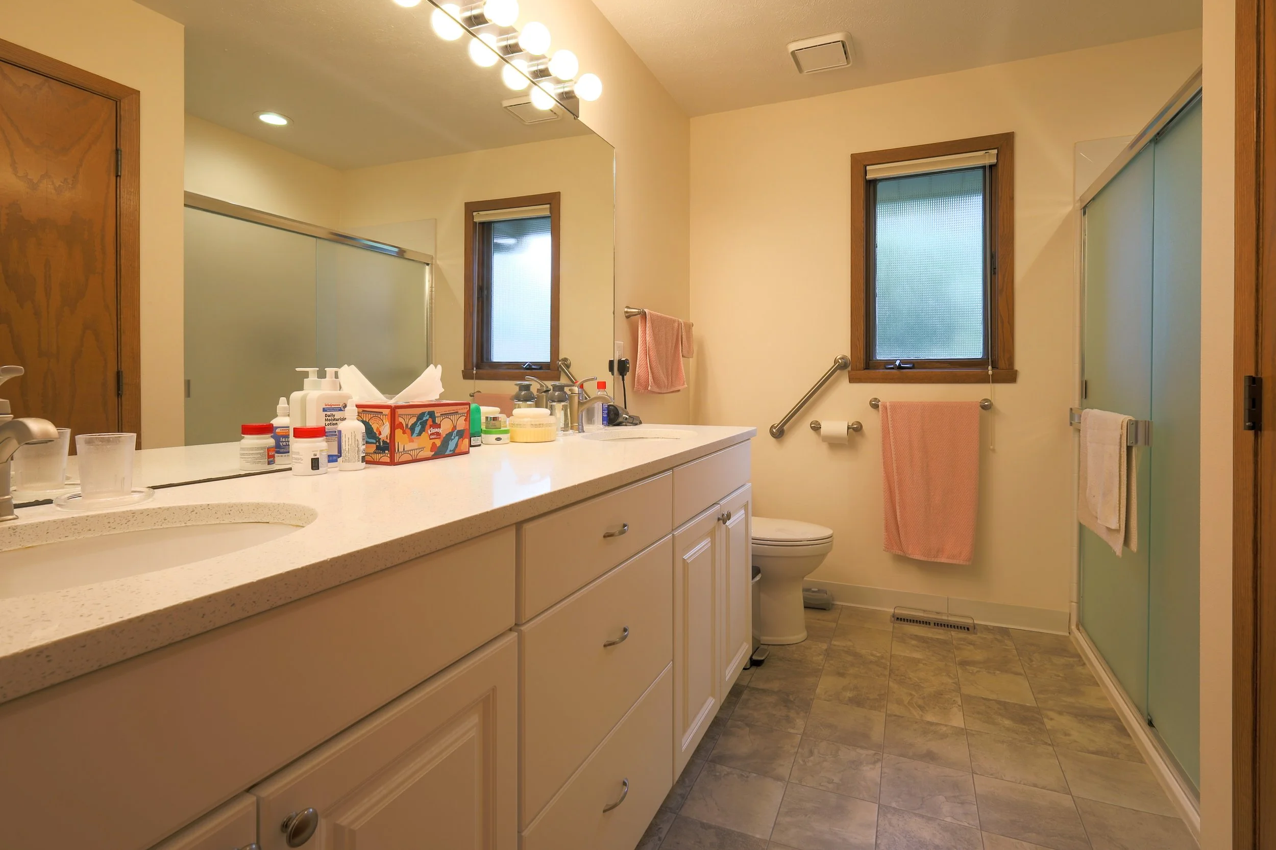 SIENA_Duplex_Bathroom-1_0716.jpg