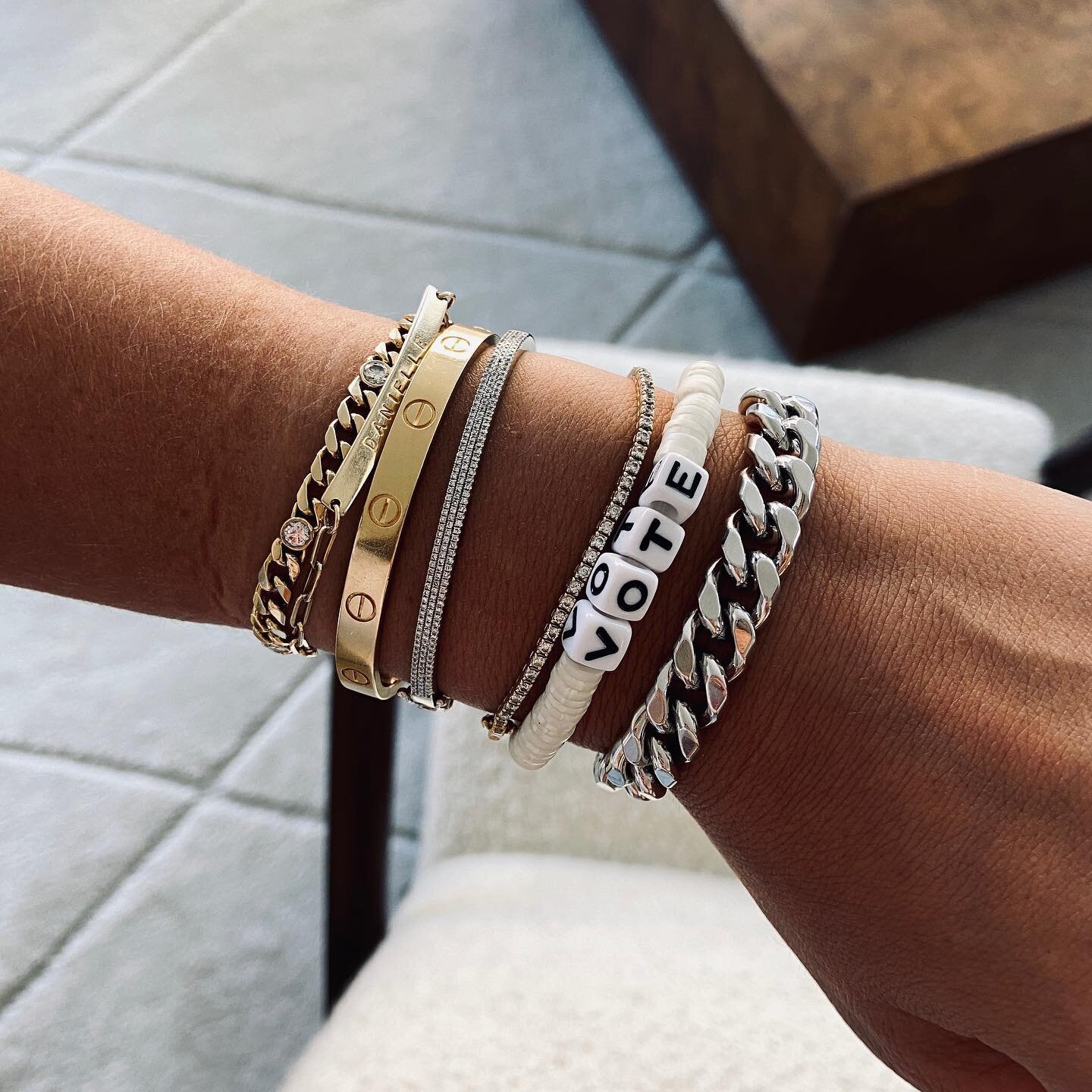 So many of you loved the VOTE bracelet that @weworewhat wore yesterday so we want to share more about the two sisters behind it! @hiddengemny is a sister-owned small business featuring multi-cultural products made by local artisans as well as handmad