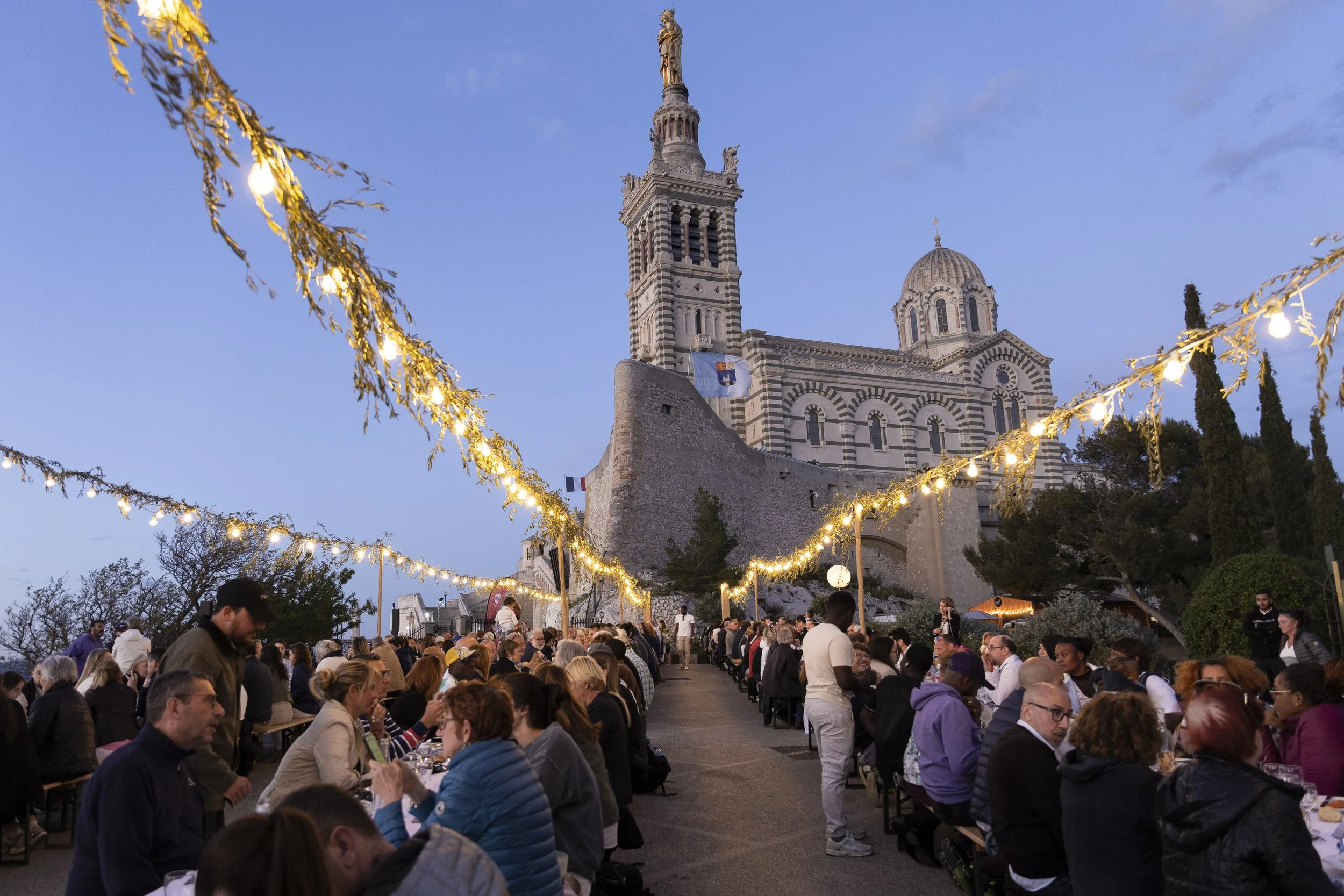 Le banquet solidaire