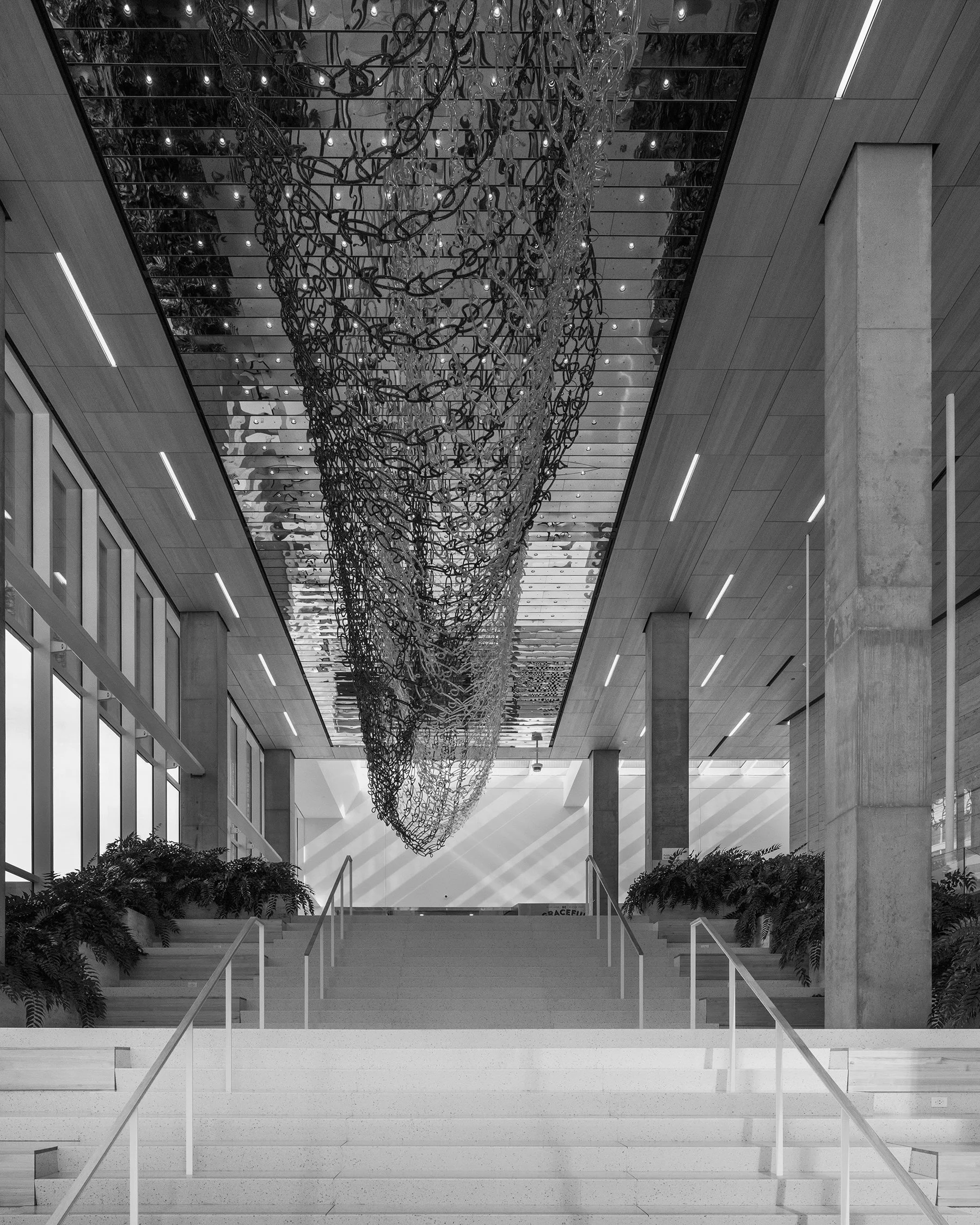Sieger-MPSB interior-lobby2.jpg
