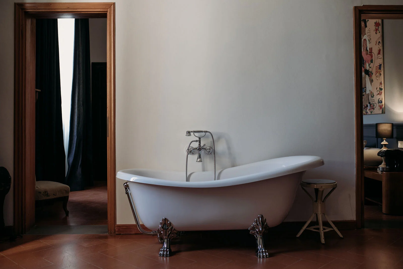 Soprarno Suites