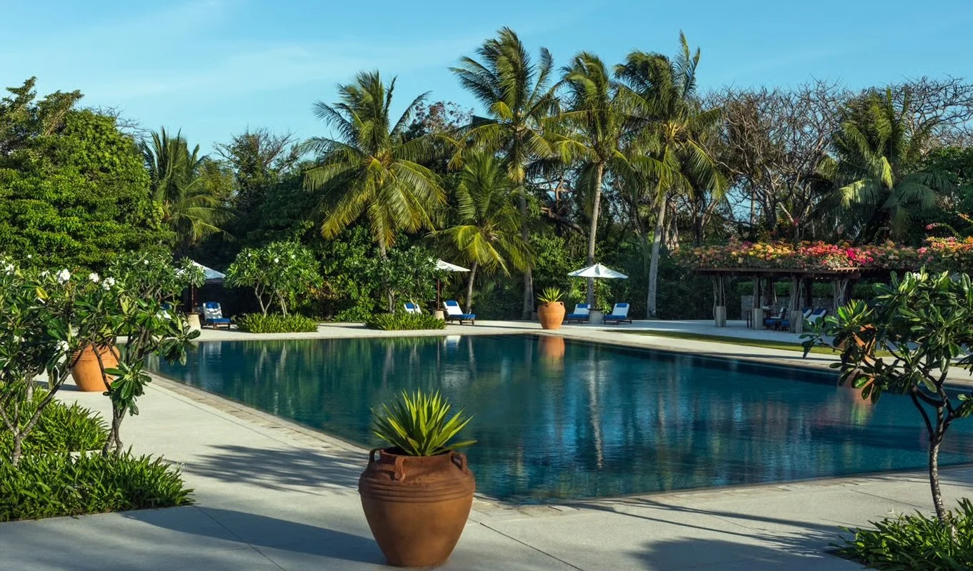 Pool at Amanpulo.jpeg