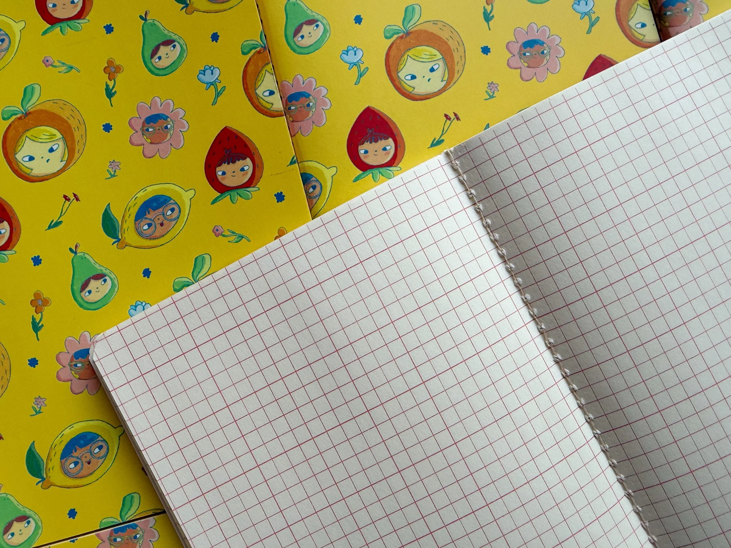 Niñas fruta - Libreta 1:2 carta-Interiores.jpg