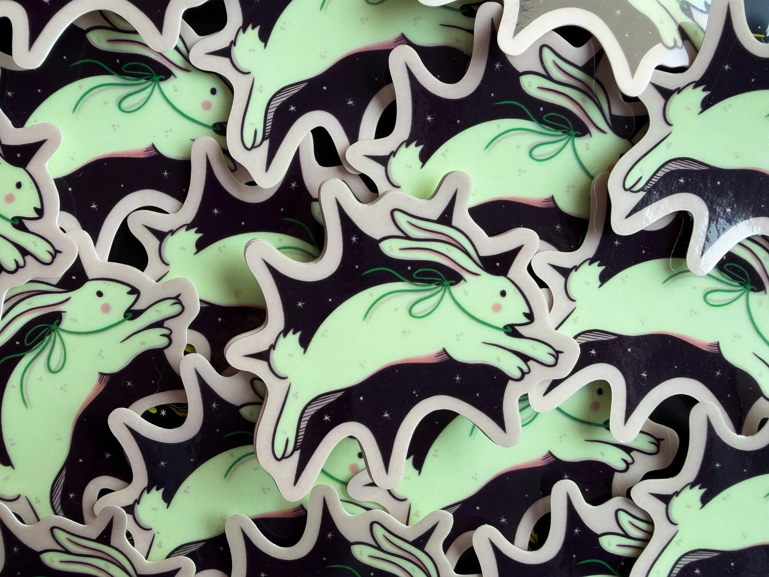 Sticker conejo - Halloween 2026.jpg
