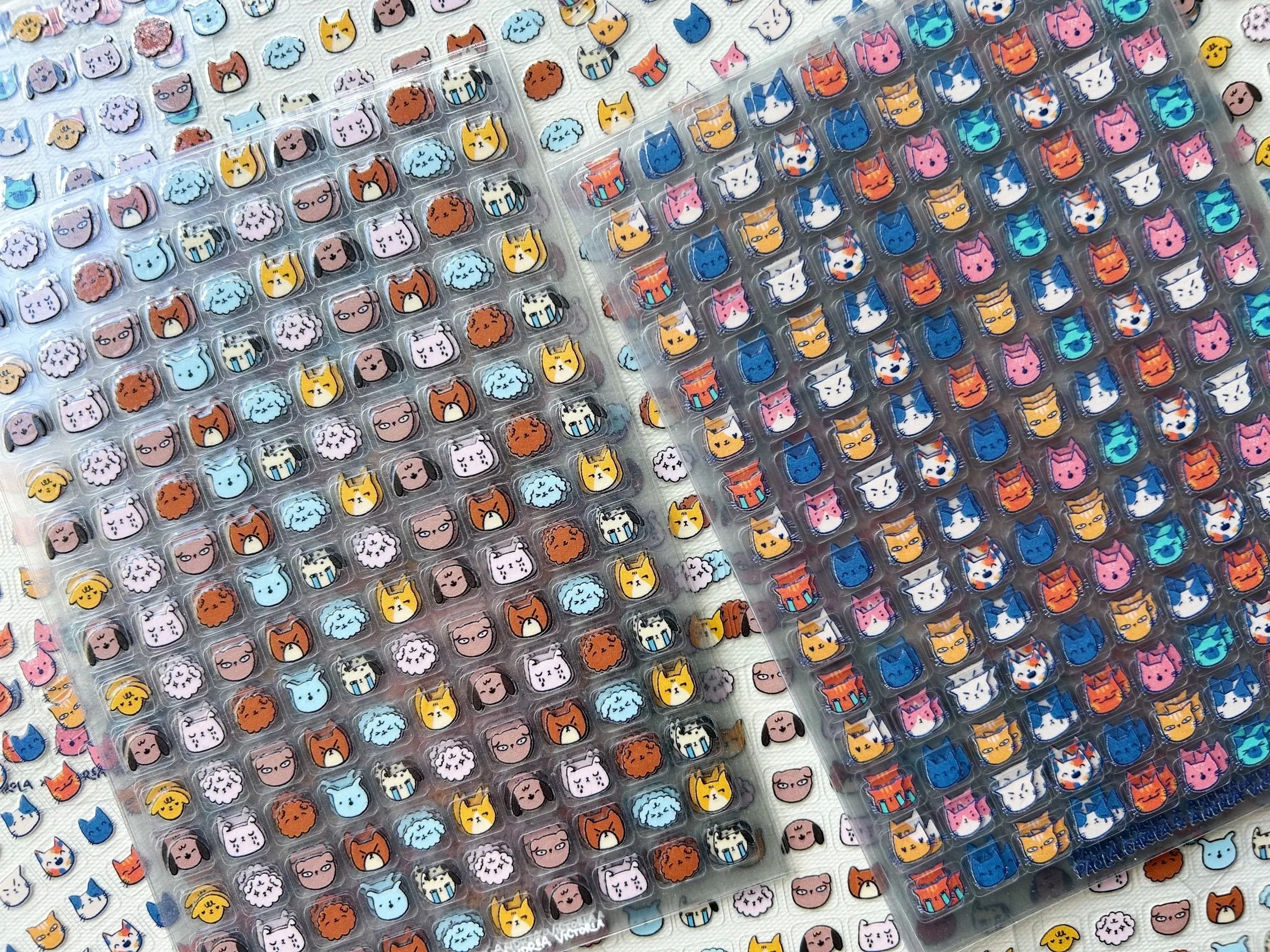 Emociones al margen | Perritos & gatitos [Planilla de stickers]