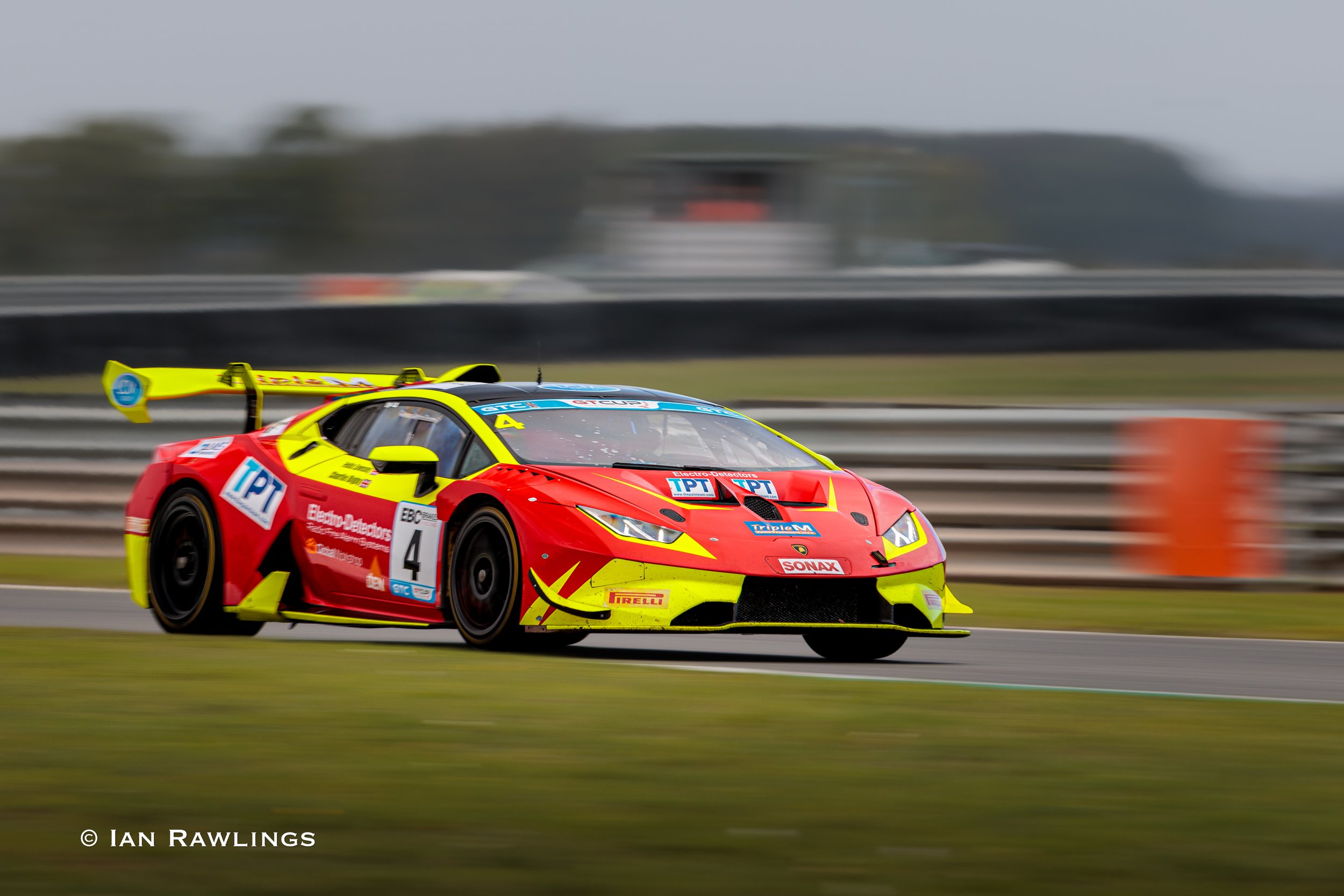 GT Cup meeting at Snetterton