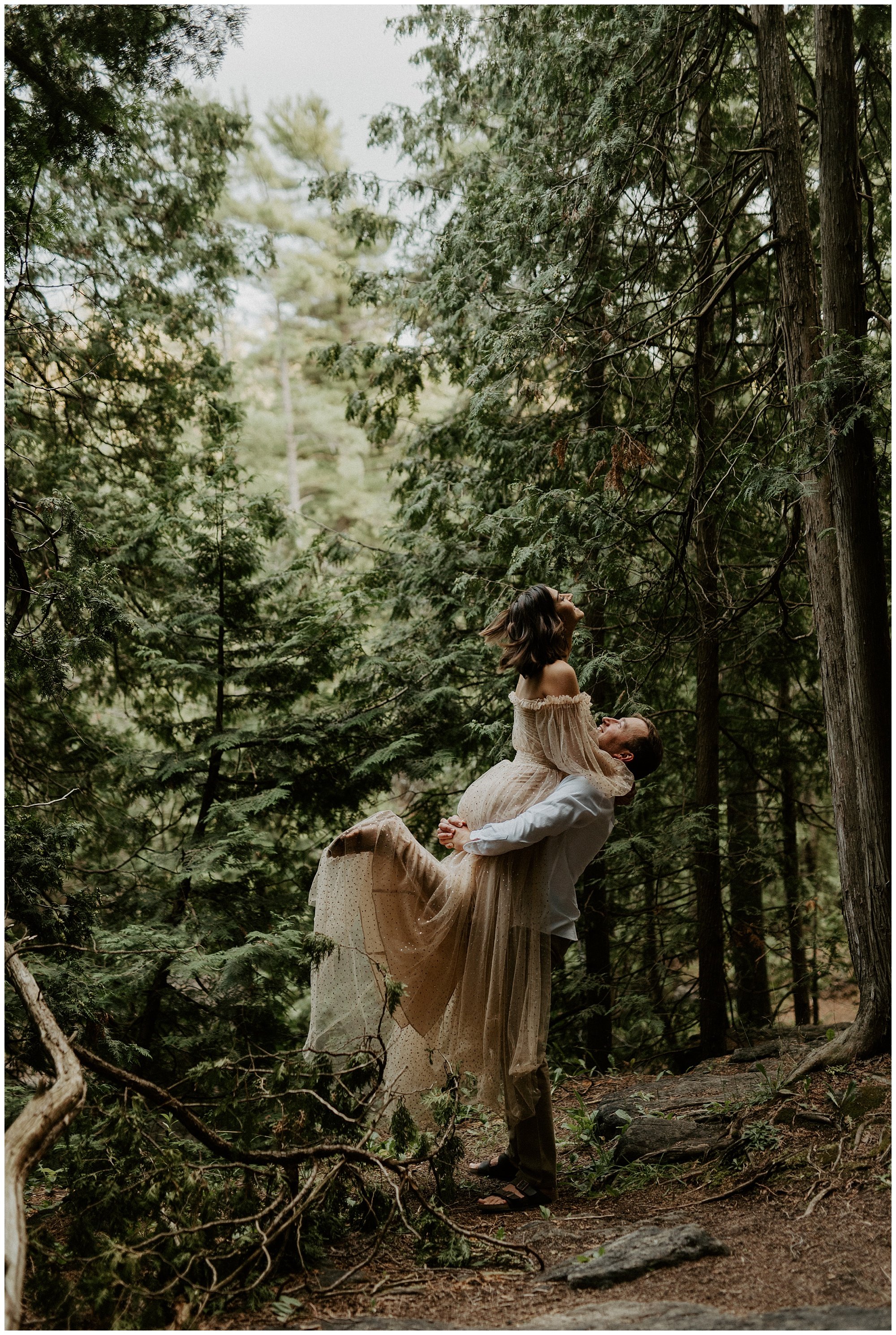 Elopement-Style Forest Engagement_0044.jpg