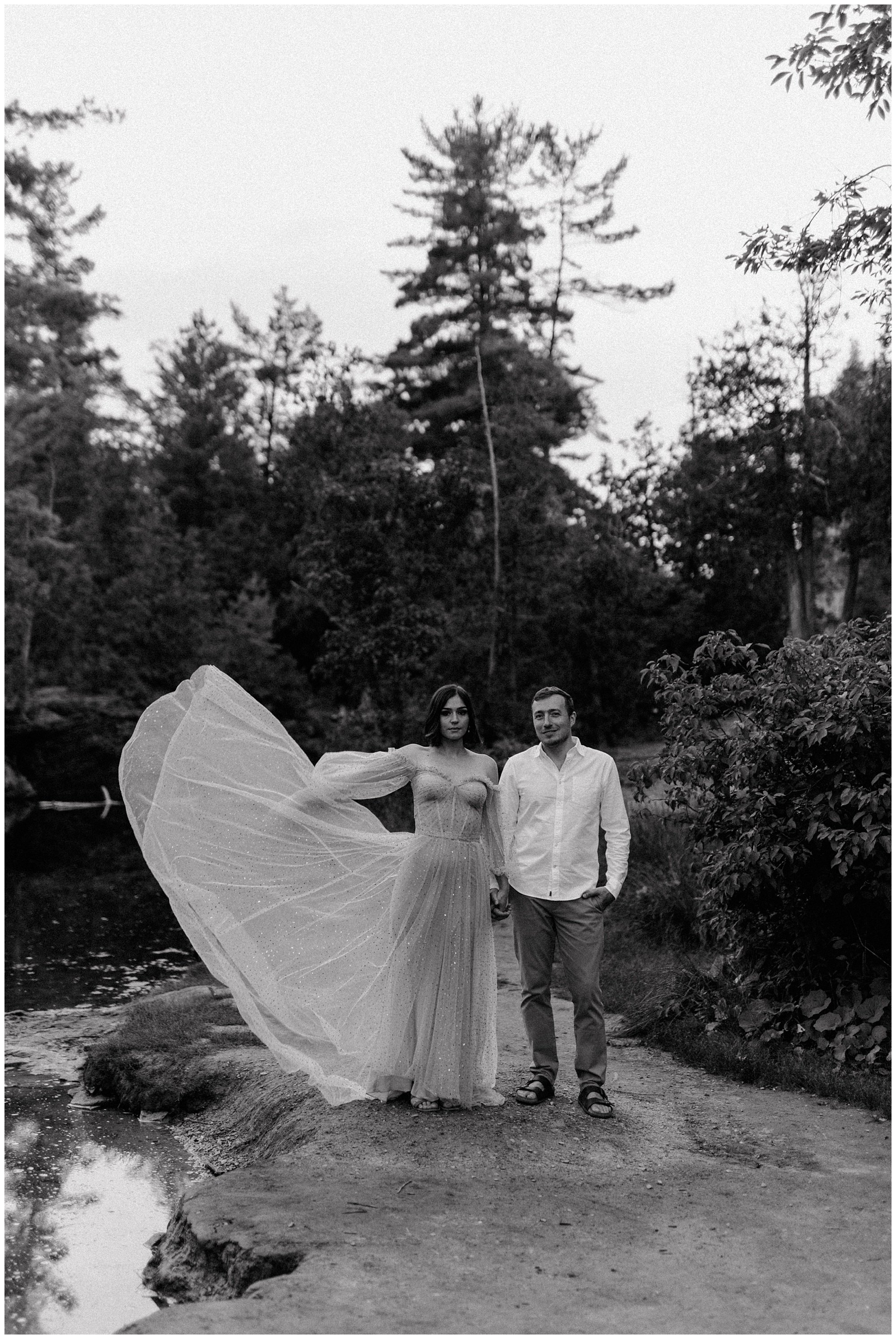 Elopement-Style Forest Engagement_0055.jpg