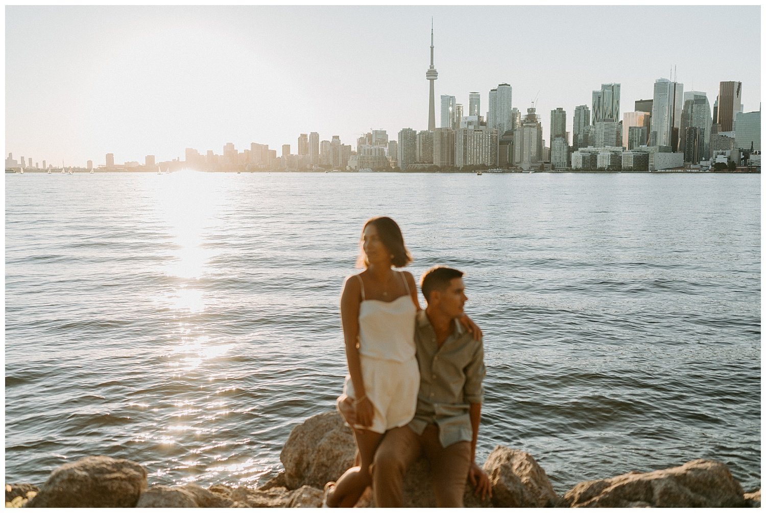 Sunny Toronto Island Engagement_0028.jpg