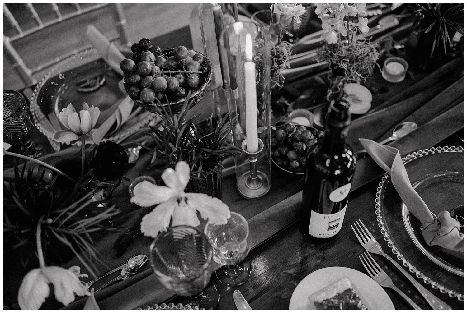 Renaissance Inspired Beachside Wedding_0058.jpg
