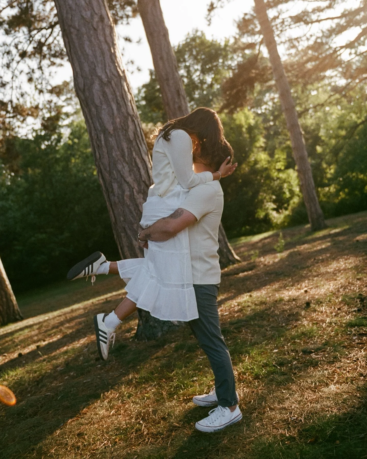 A late summer stroll with the loviest of love birds on film ✨