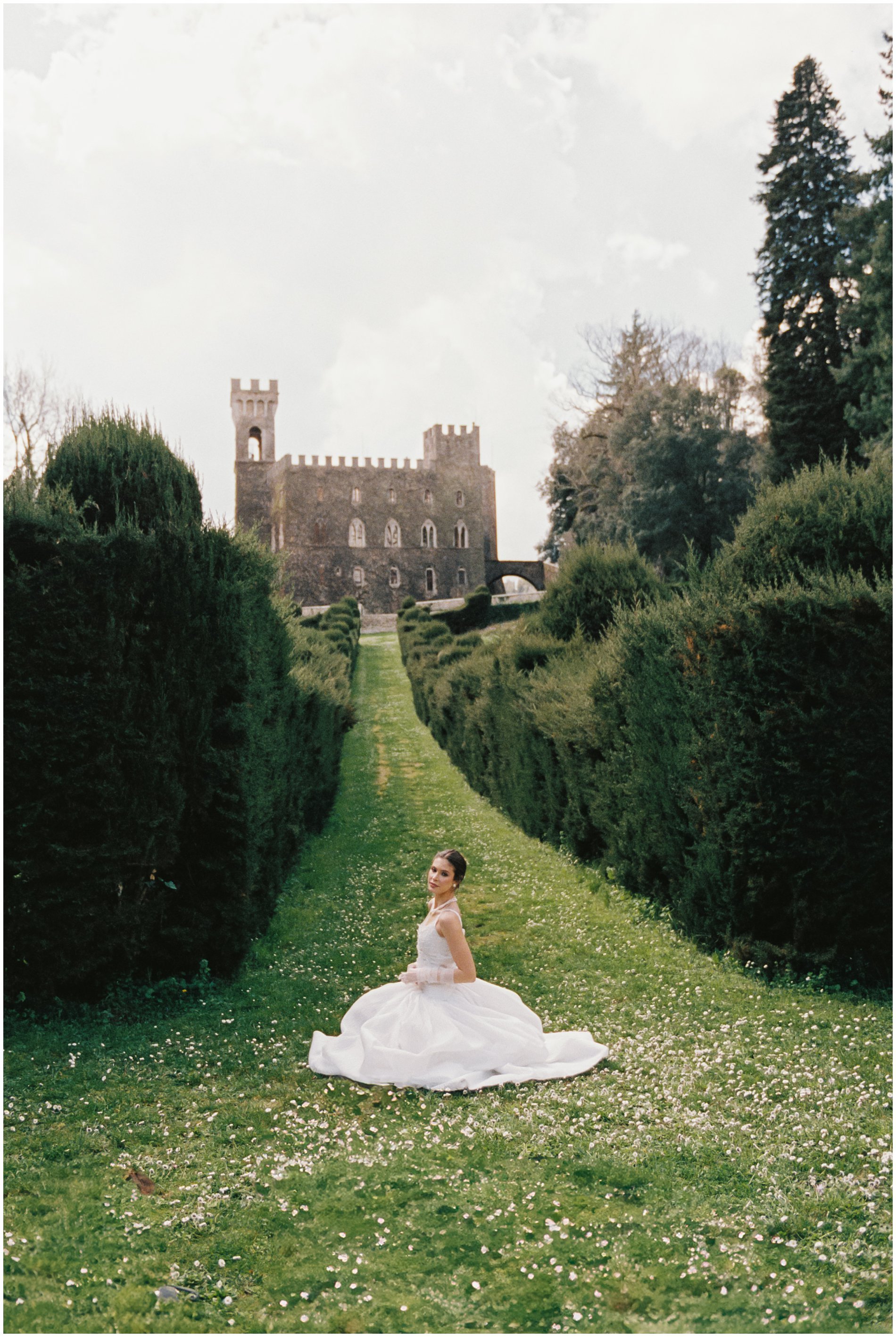 Castello Di Celsa Tuscany Wedding Shoot_0016.jpg