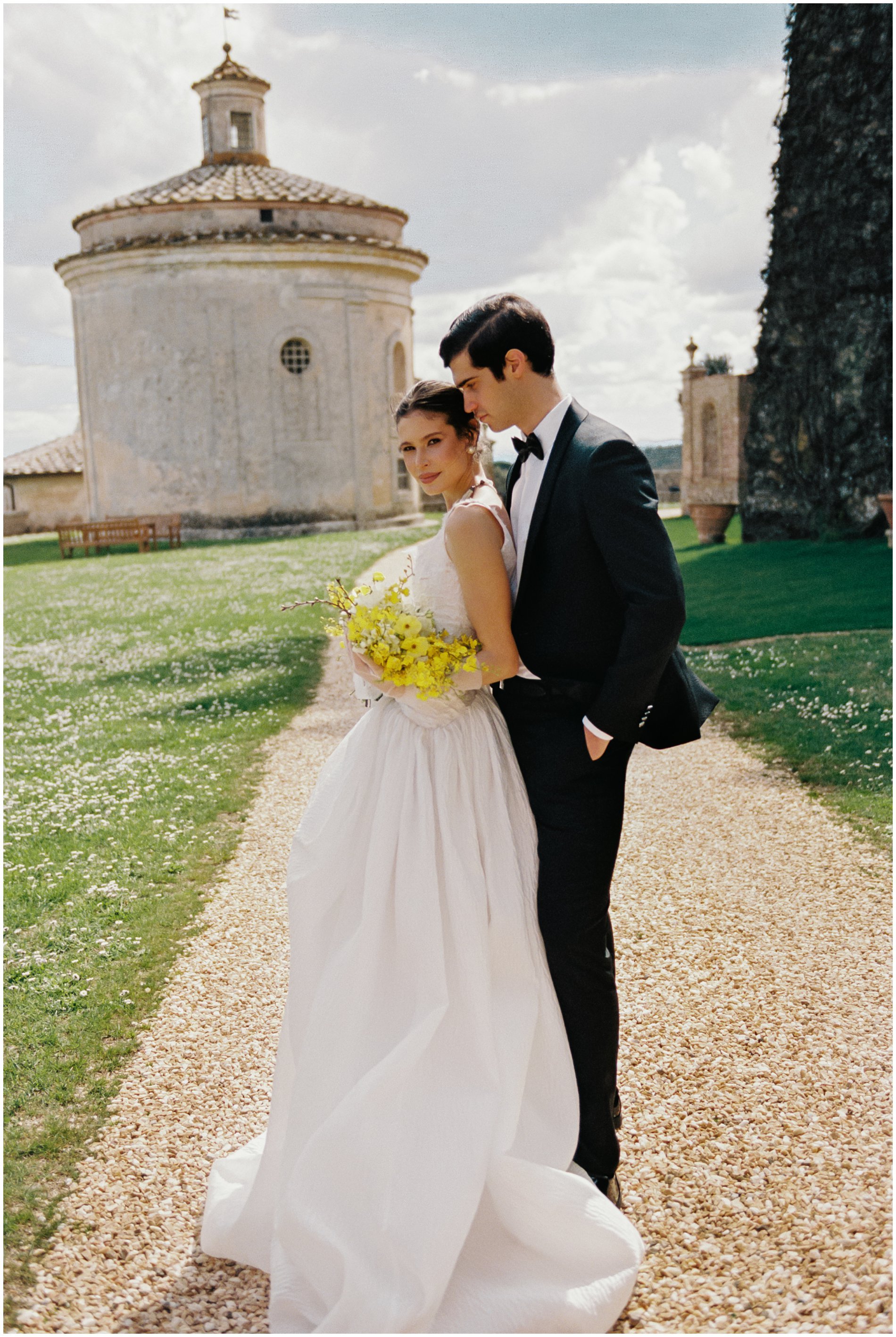 Castello Di Celsa Tuscany Wedding Shoot_0024.jpg