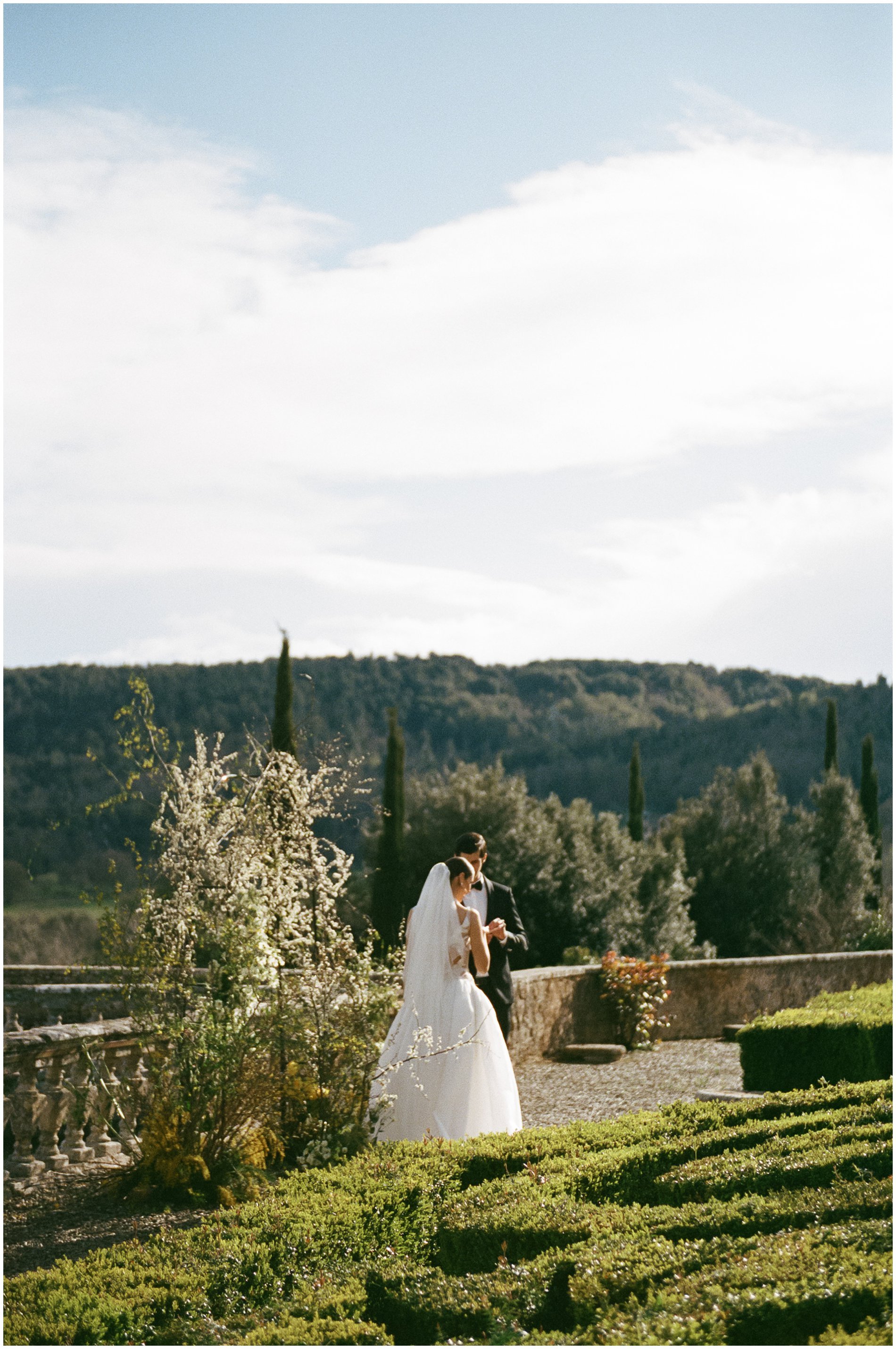Castello Di Celsa Tuscany Wedding Shoot_0047.jpg