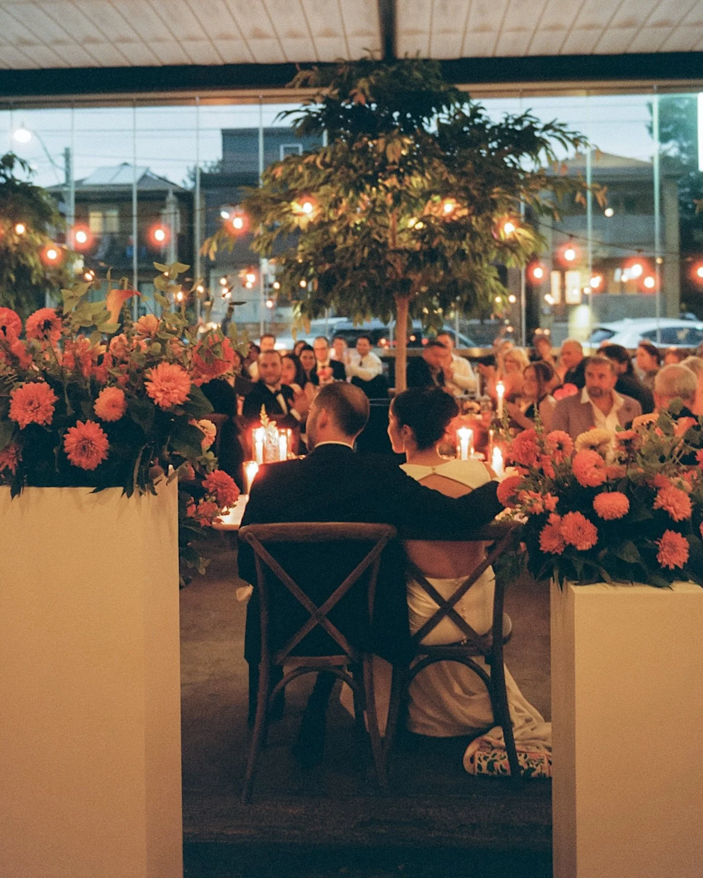 Reminiscing on Autumn weddings before Spring comes around. Morgan and Lukas at Bandit Brewery, on film 🍂🕯️🧡
.
.
.
.
.
#torontoweddingphotographer  #destinationweddingphotographer  #italyelopementphotographer
#italyweddingphotographer