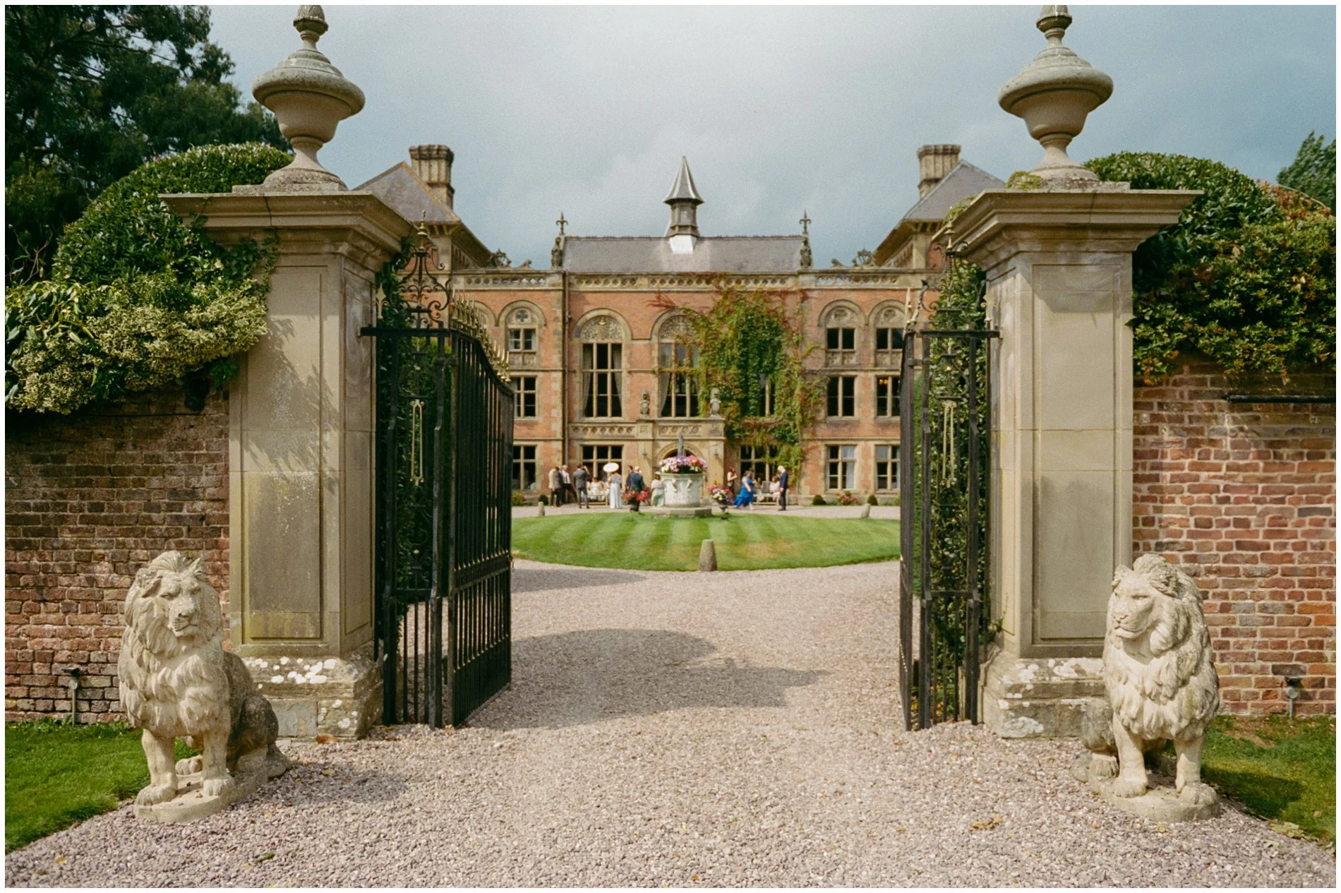 Soughton Hall Mold Wales Wedding_0019.jpg