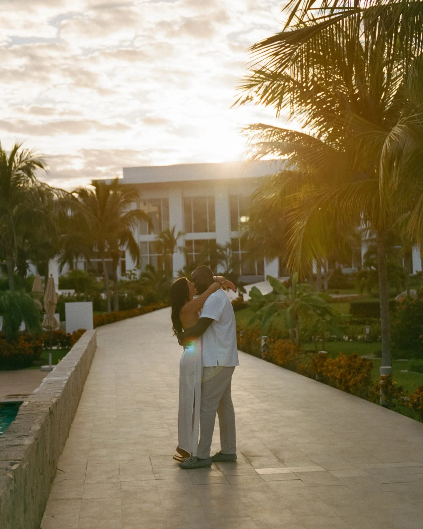 Andre + Sam, the night before (all film) 🌅 

Last November was *the* month for tropical destination weddings. So many sandy, sunny moments still to share 🌊

#cancunweddingphotographer 
#destinationweddingphotography
#majesticelegancecostamujeres
#c