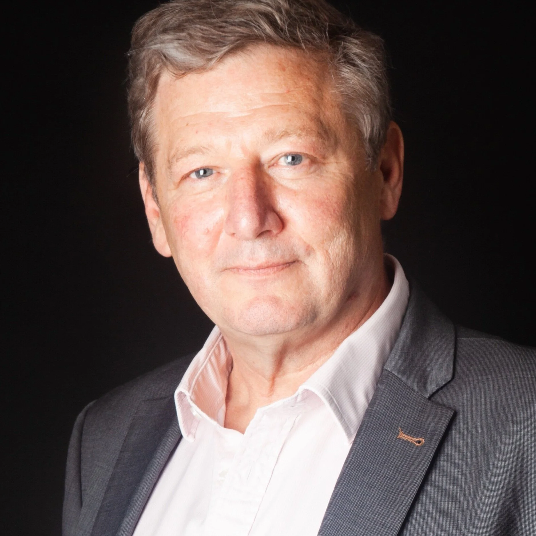 Chris Deverell
