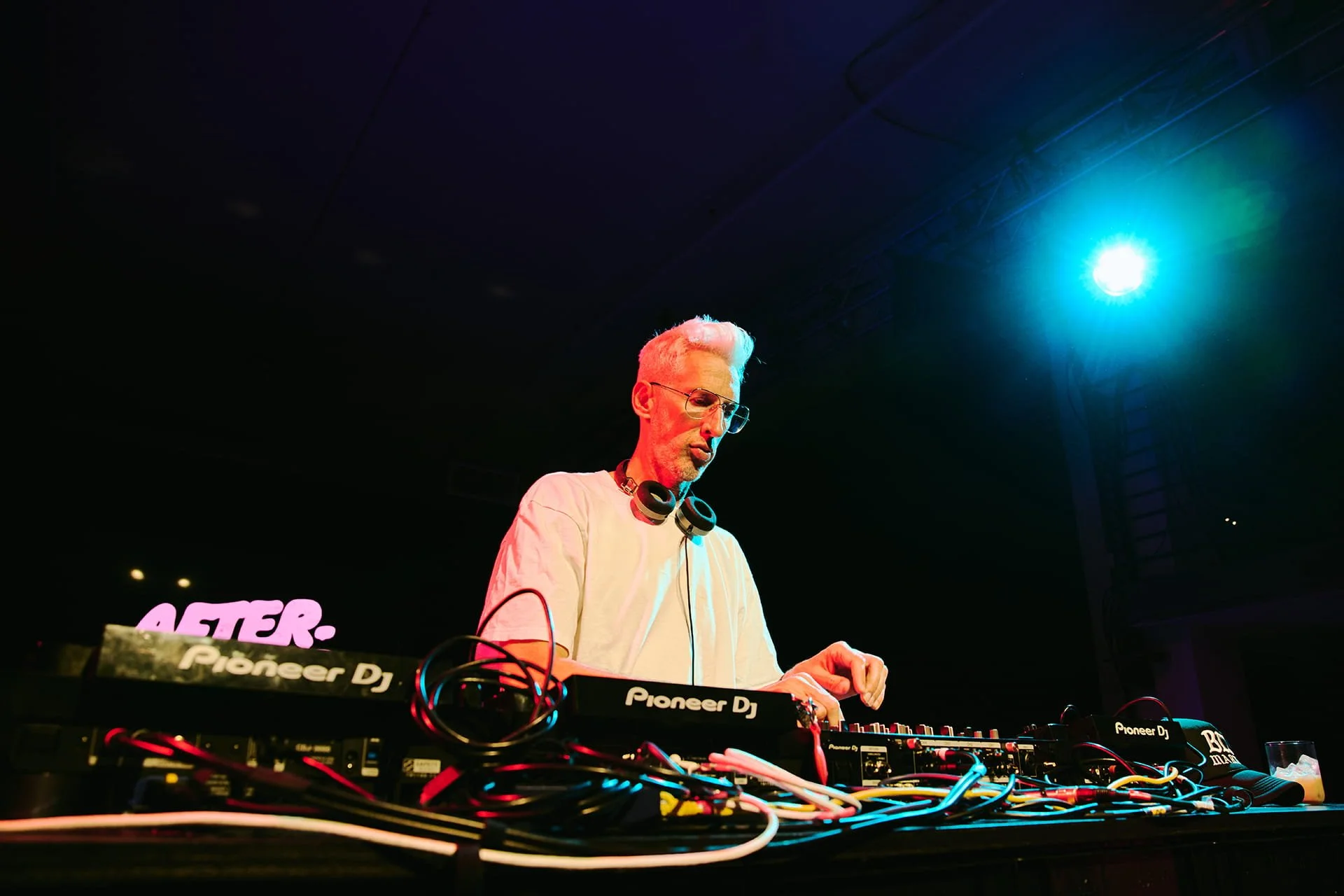Oatly_Aftertaste_DJ_StretchArmstrong_2340_LR.jpg