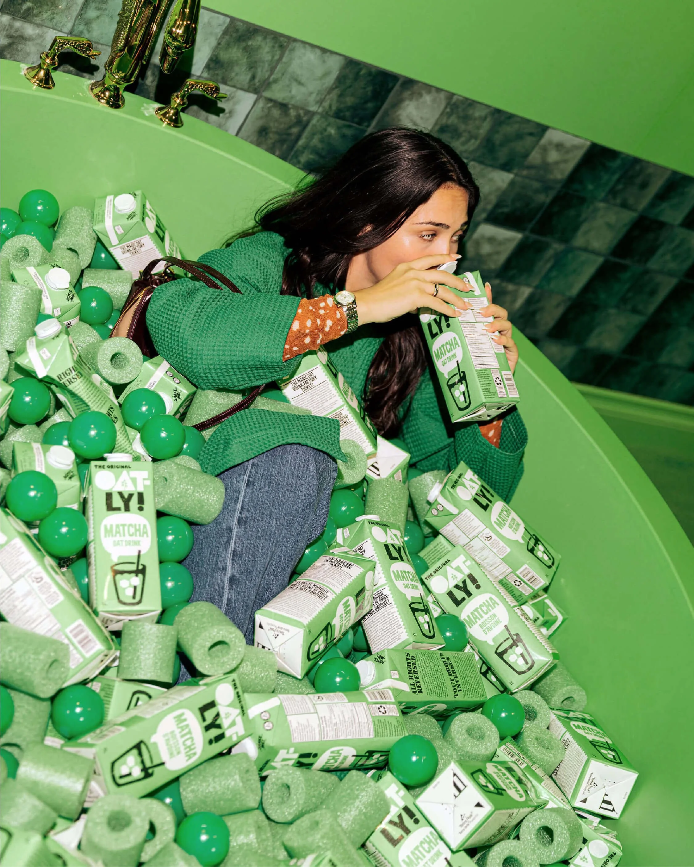 Oatly_Matchatality_4x5_BathtubWoman1.jpg