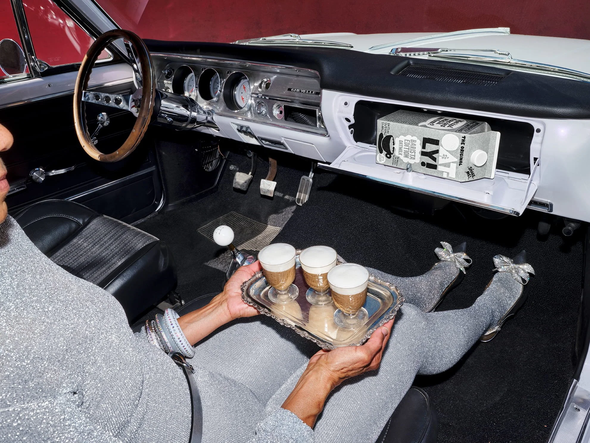Oatly_US_24_Oatmilk_BaristaEdition_64oz_Dashboard_Alice0409.jpg