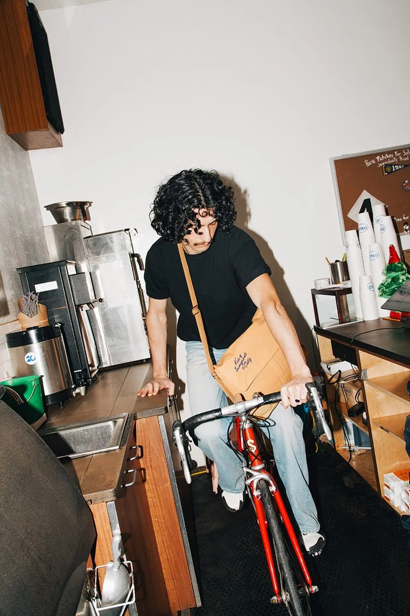 Oatly_KOI_Barista_Workwear_NY_3377.jpg