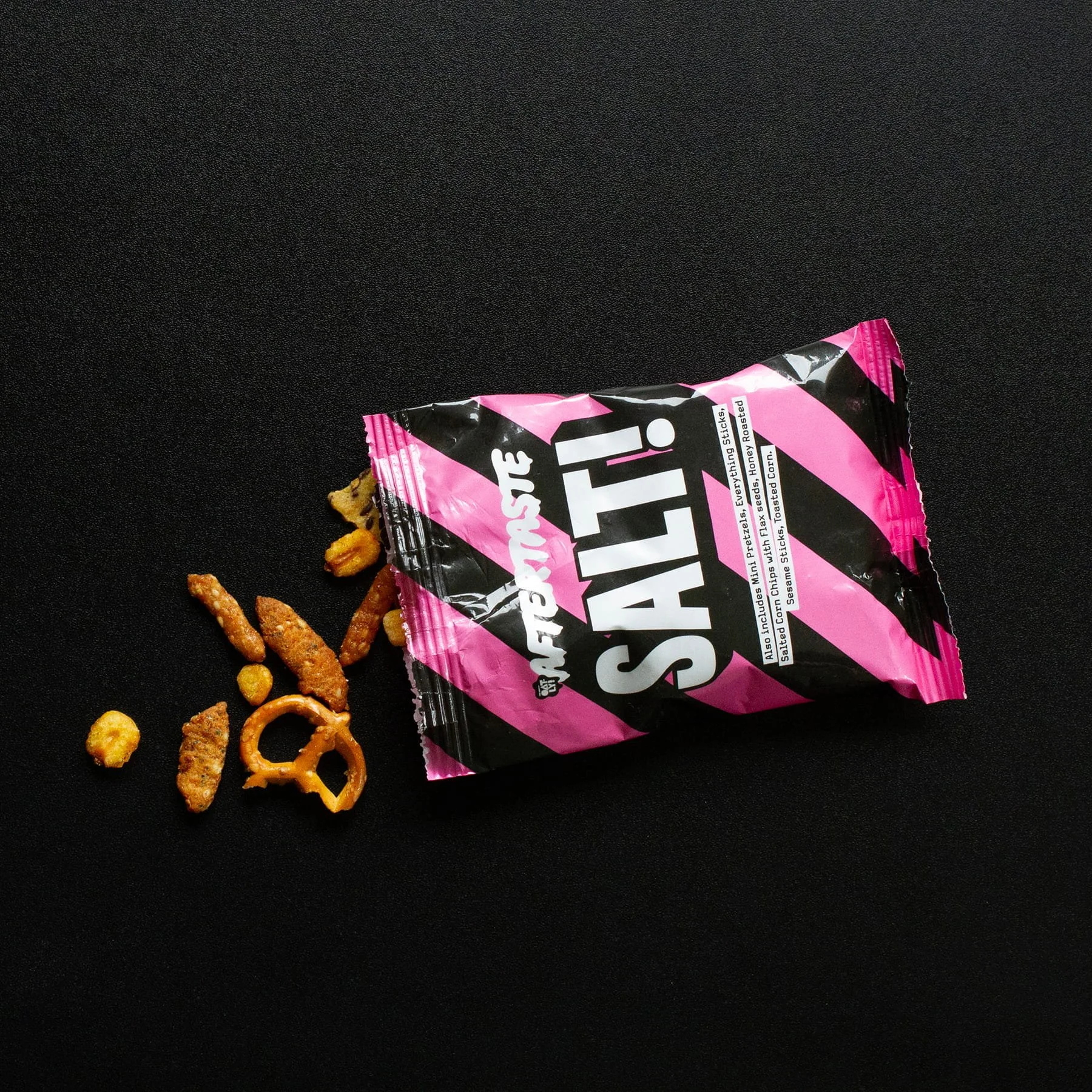 Oatly_Aftertaste_Merch_Snack_MG_6300_1x1_LR.jpg