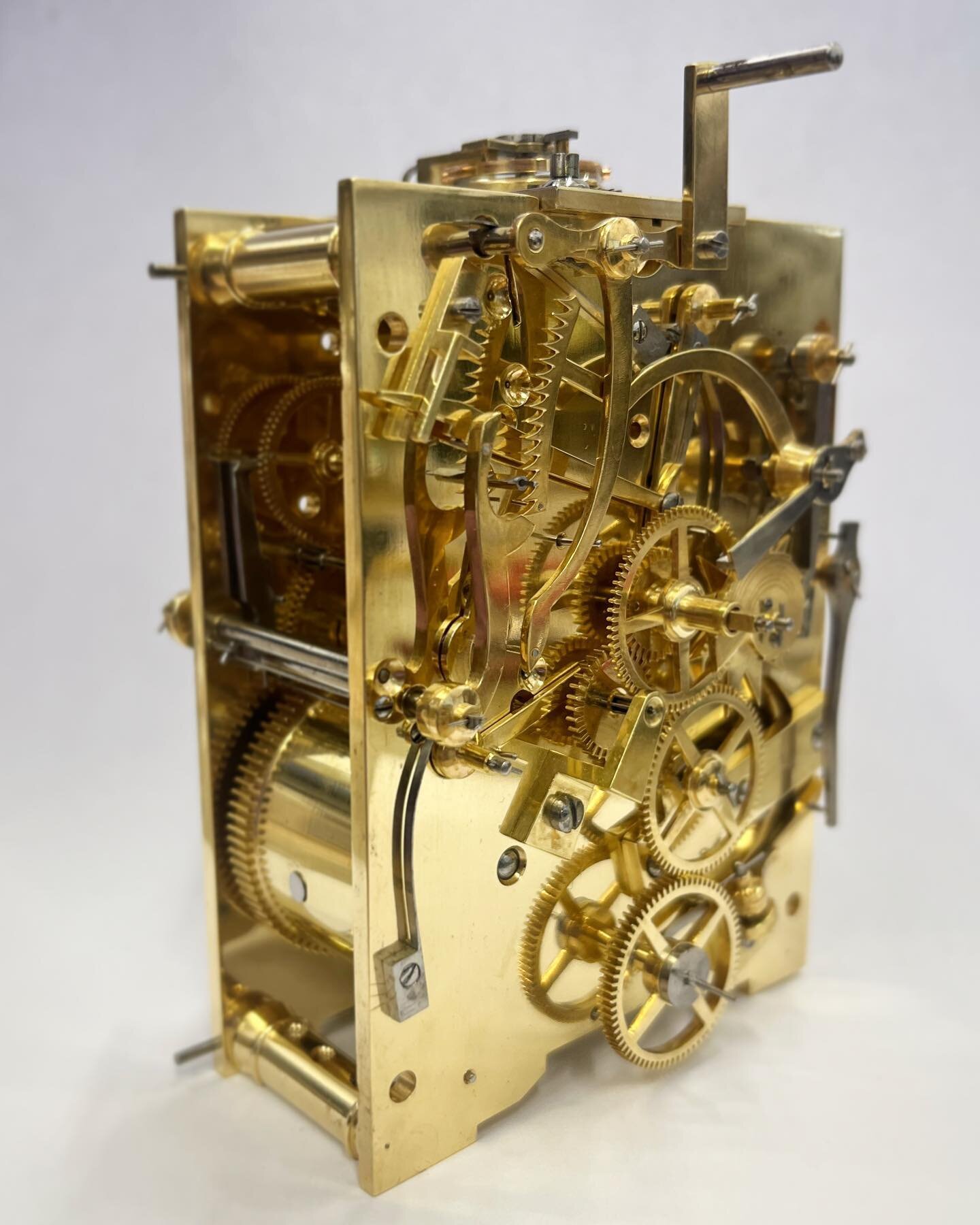 Now on test is this fantastic Brevete carriage clock featuring Le Roy bottom winding. Details of which can be found is Charles Allixs Carriage Clock book on page 219. First time I’ve come across one of these in the metal. Swipe for before photo