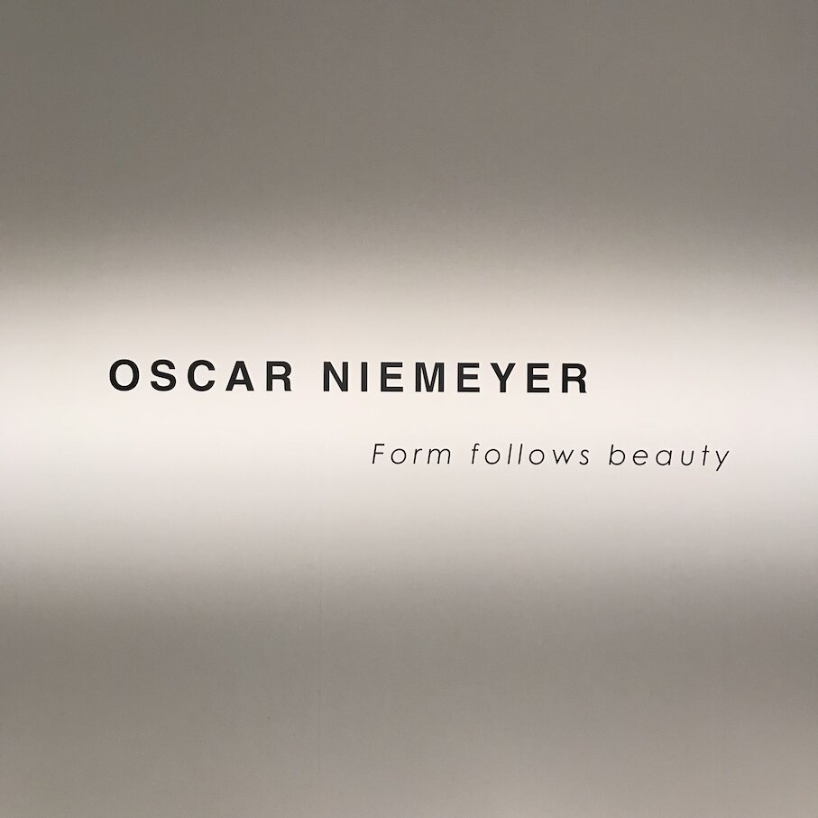 Oscar Niemeyer: Form Follows Beauty