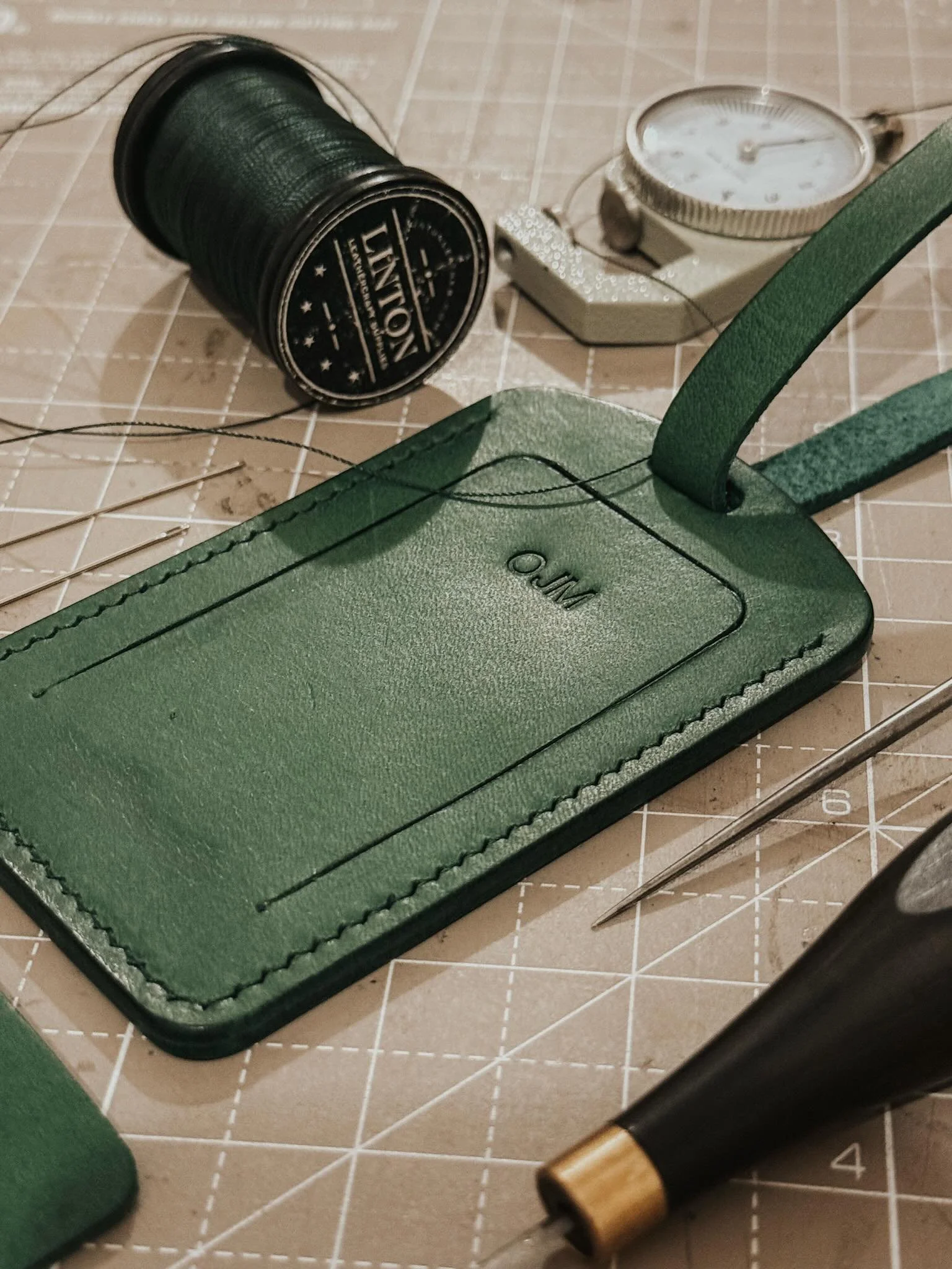 The 30th May is the last day we can take orders for personalised pieces &mdash; initials, a phrase, a date &mdash; and guarantee delivery before Father&rsquo;s Day on 15th June.
We have three edits on the gift page this year. 

The Considered Carry &