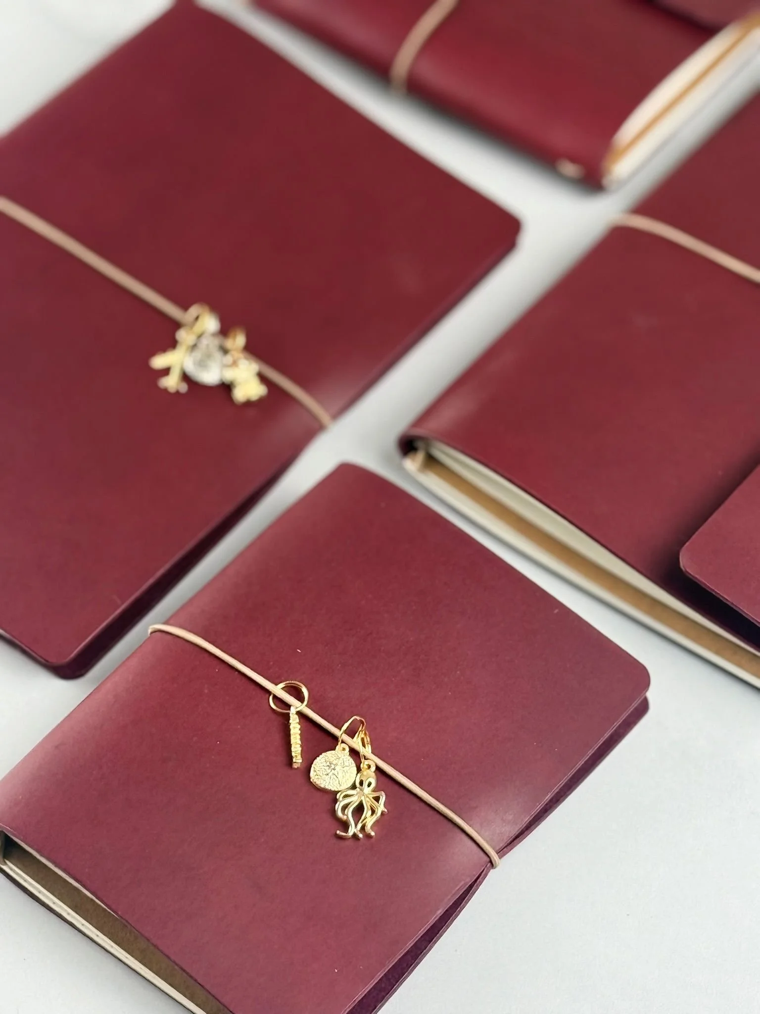notebook-a5-burgundy-a5-a6.jpg